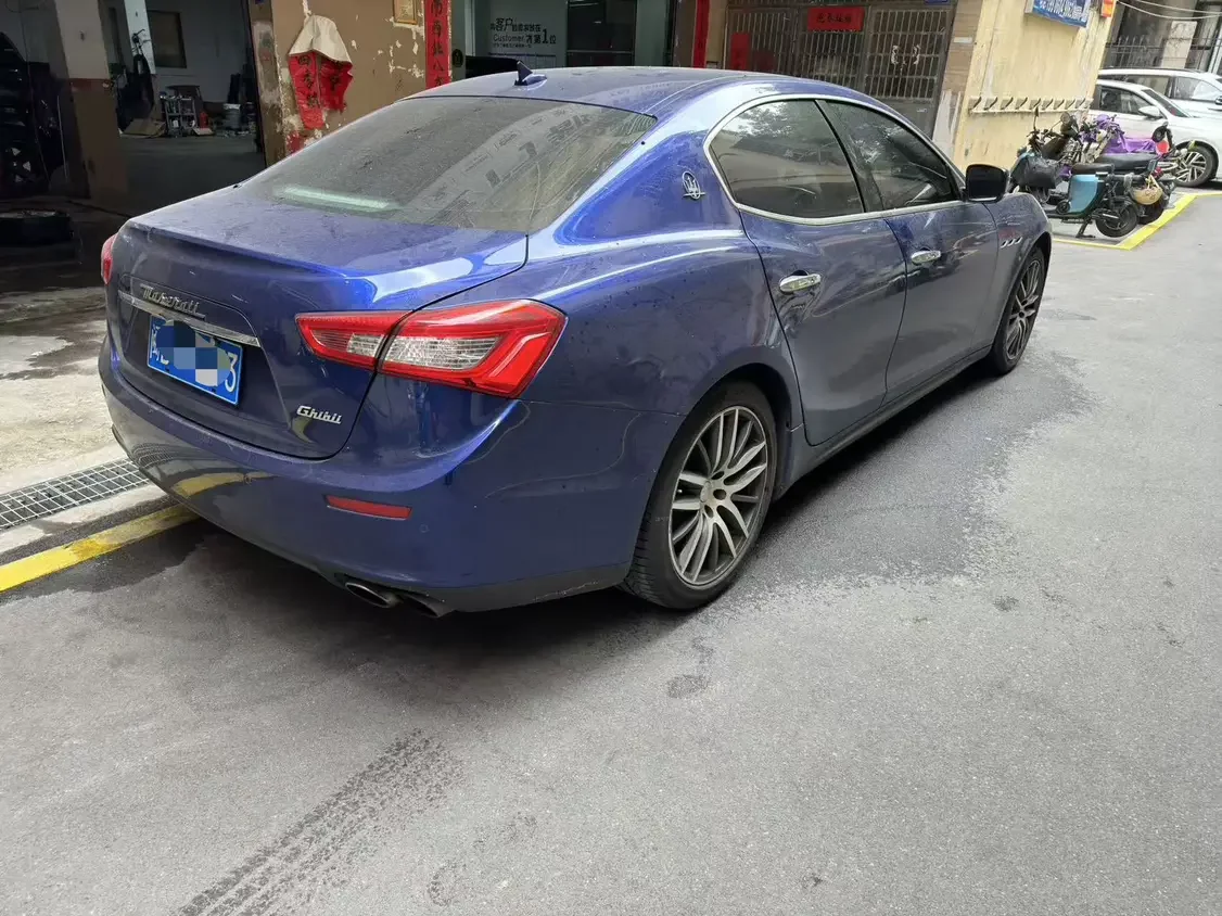 Maserati Ghibli