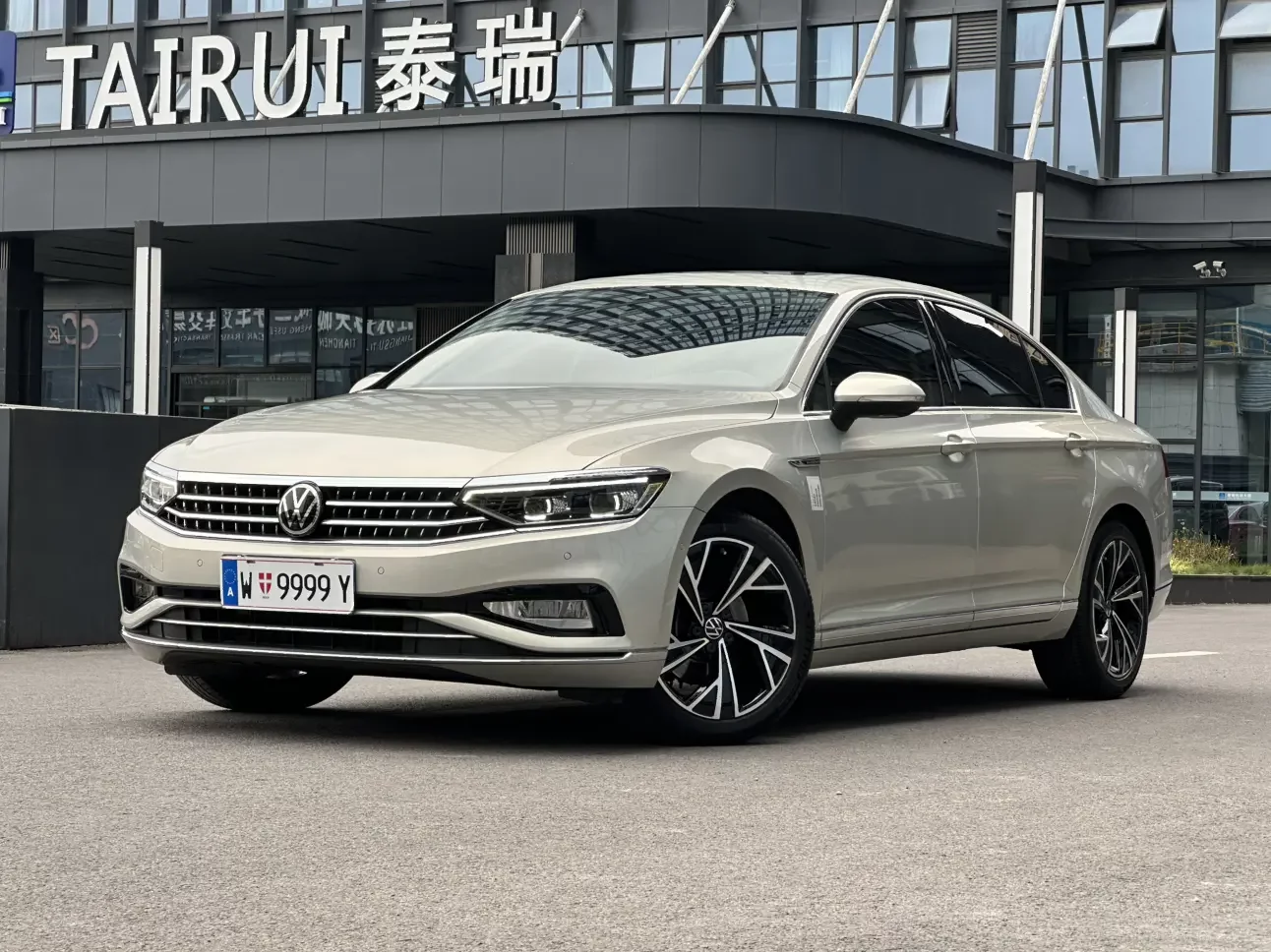 Volkswagen Magotan