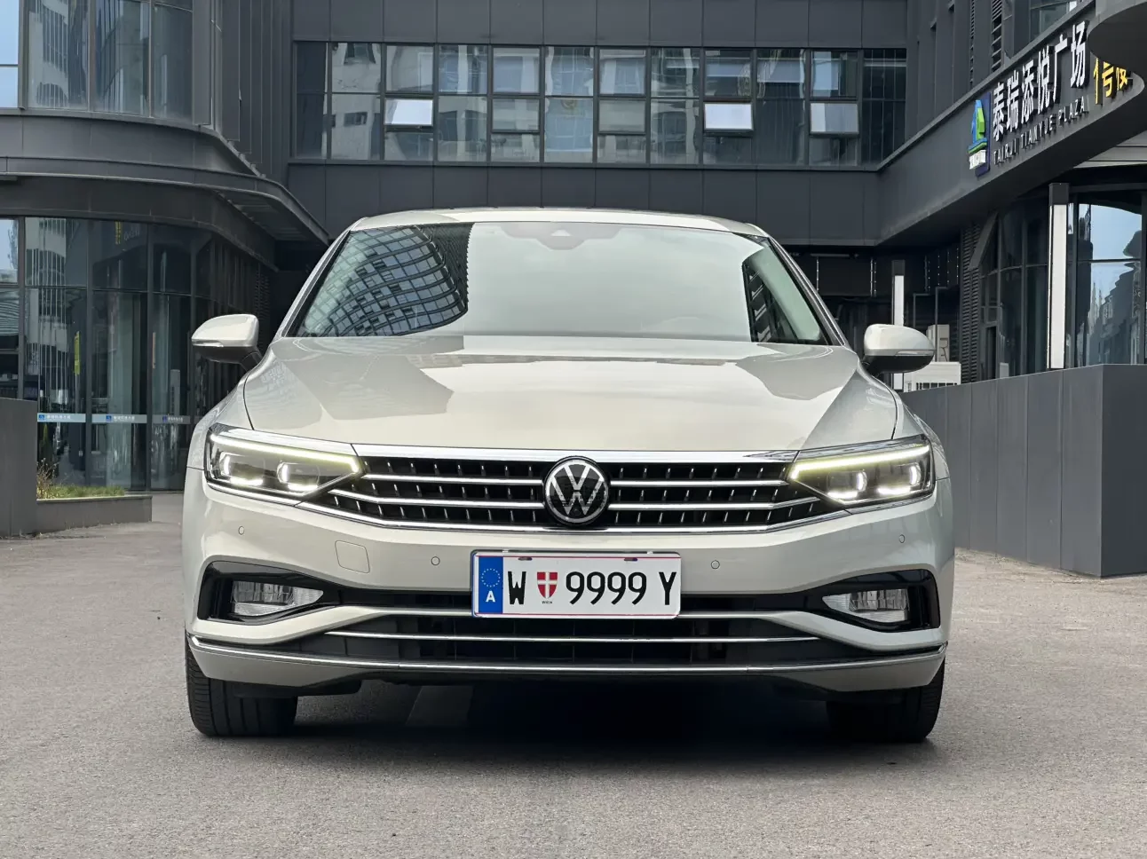 Volkswagen Magotan
