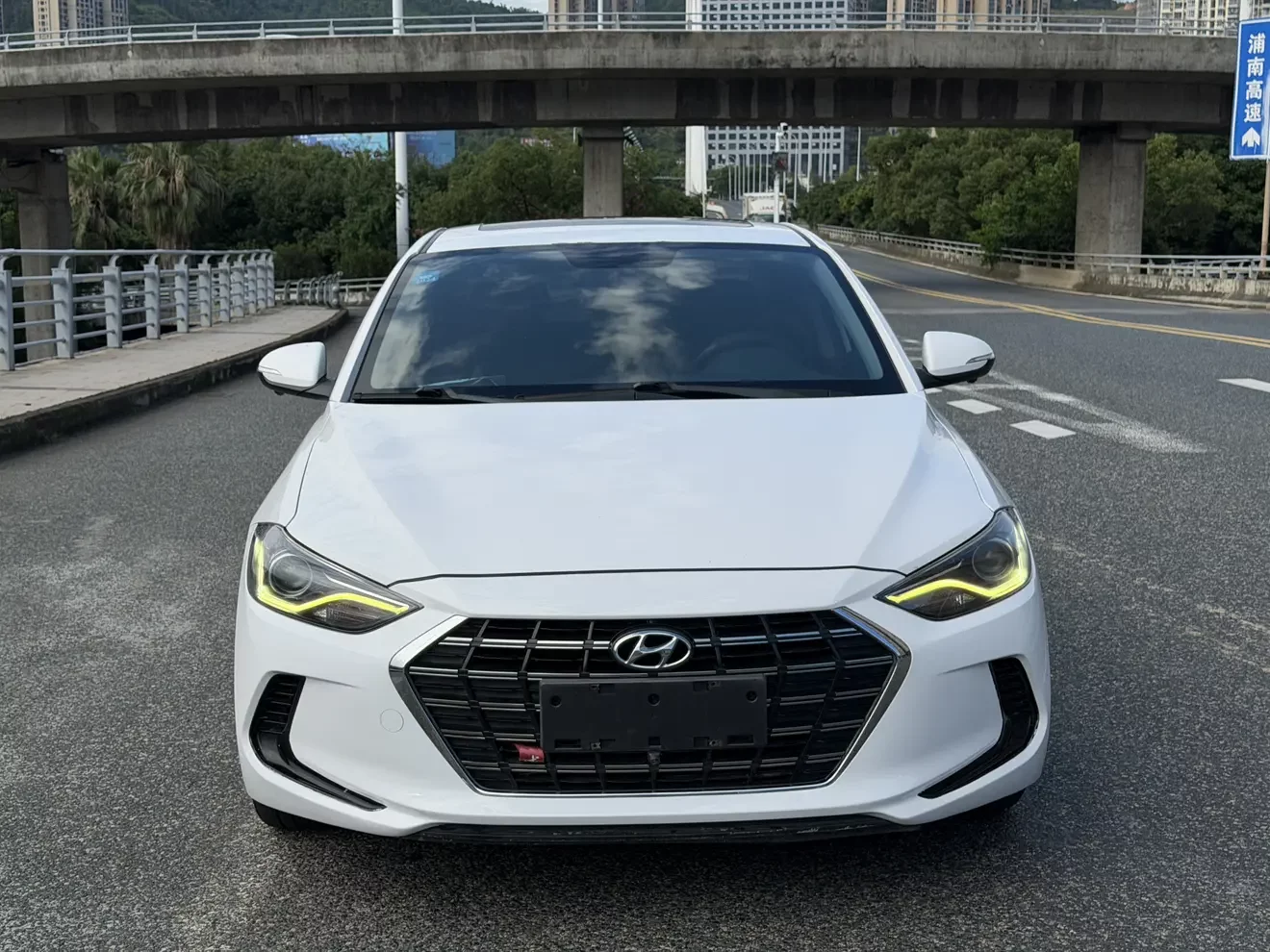 Hyundai lead