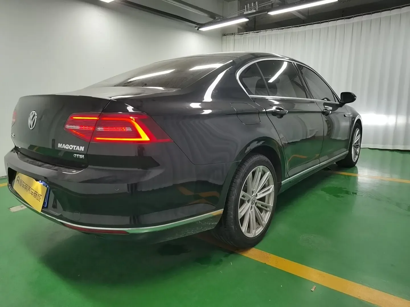 Volkswagen Magotan