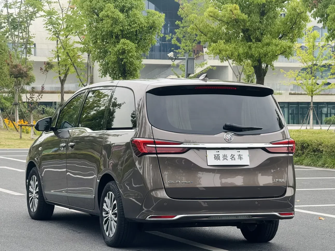 Buick GL8