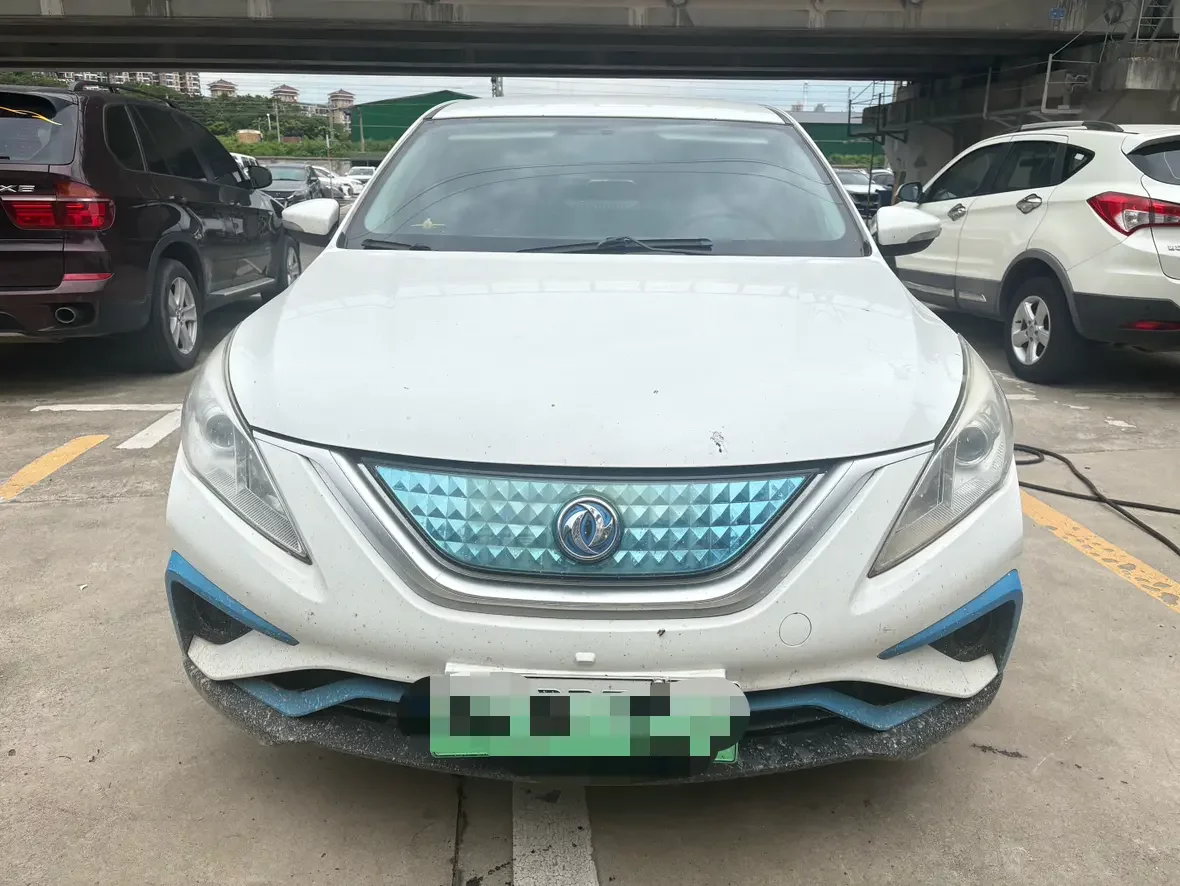 Forthing Fengxing S50 EV