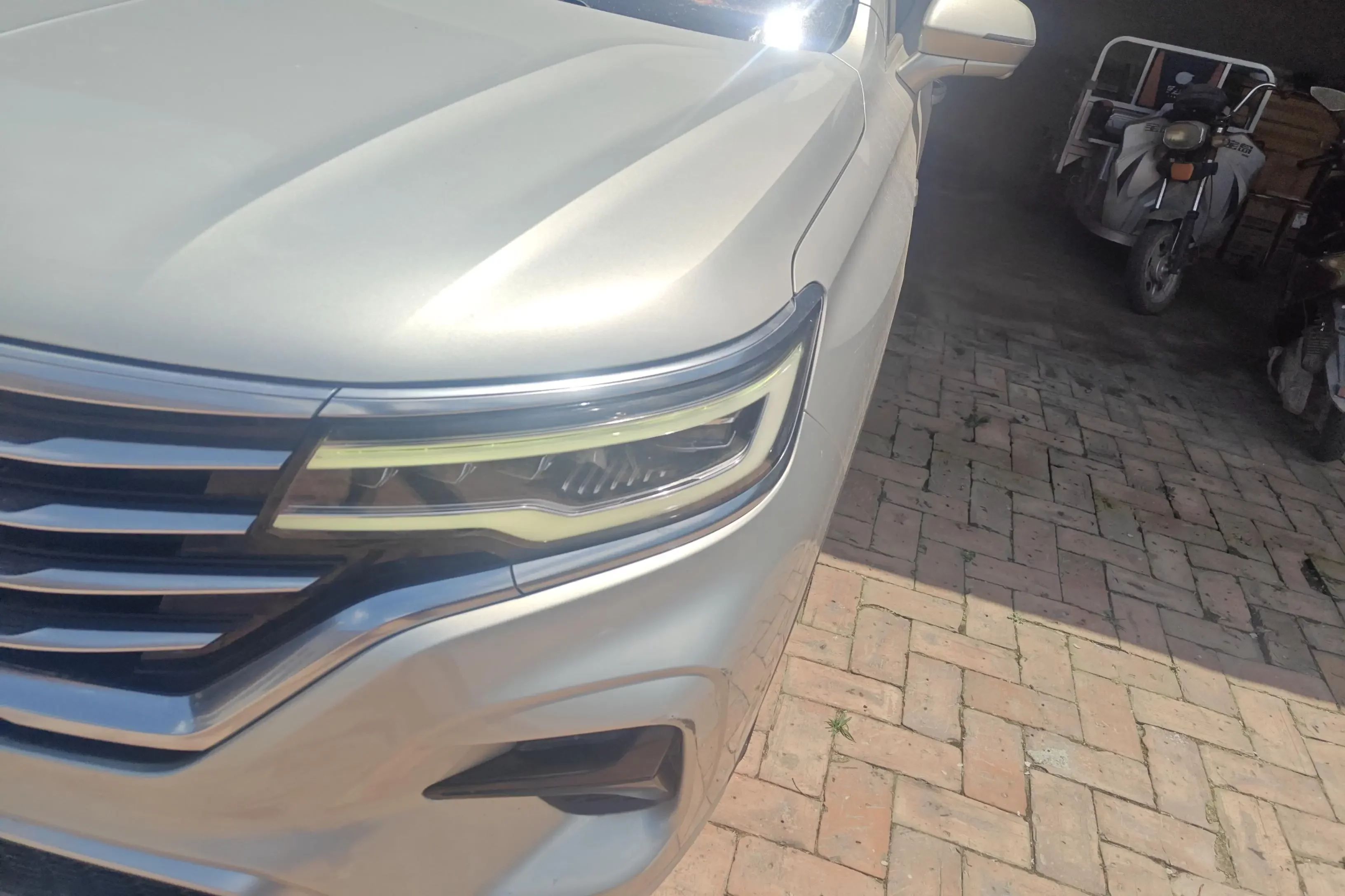 Roewe RX5 MAX