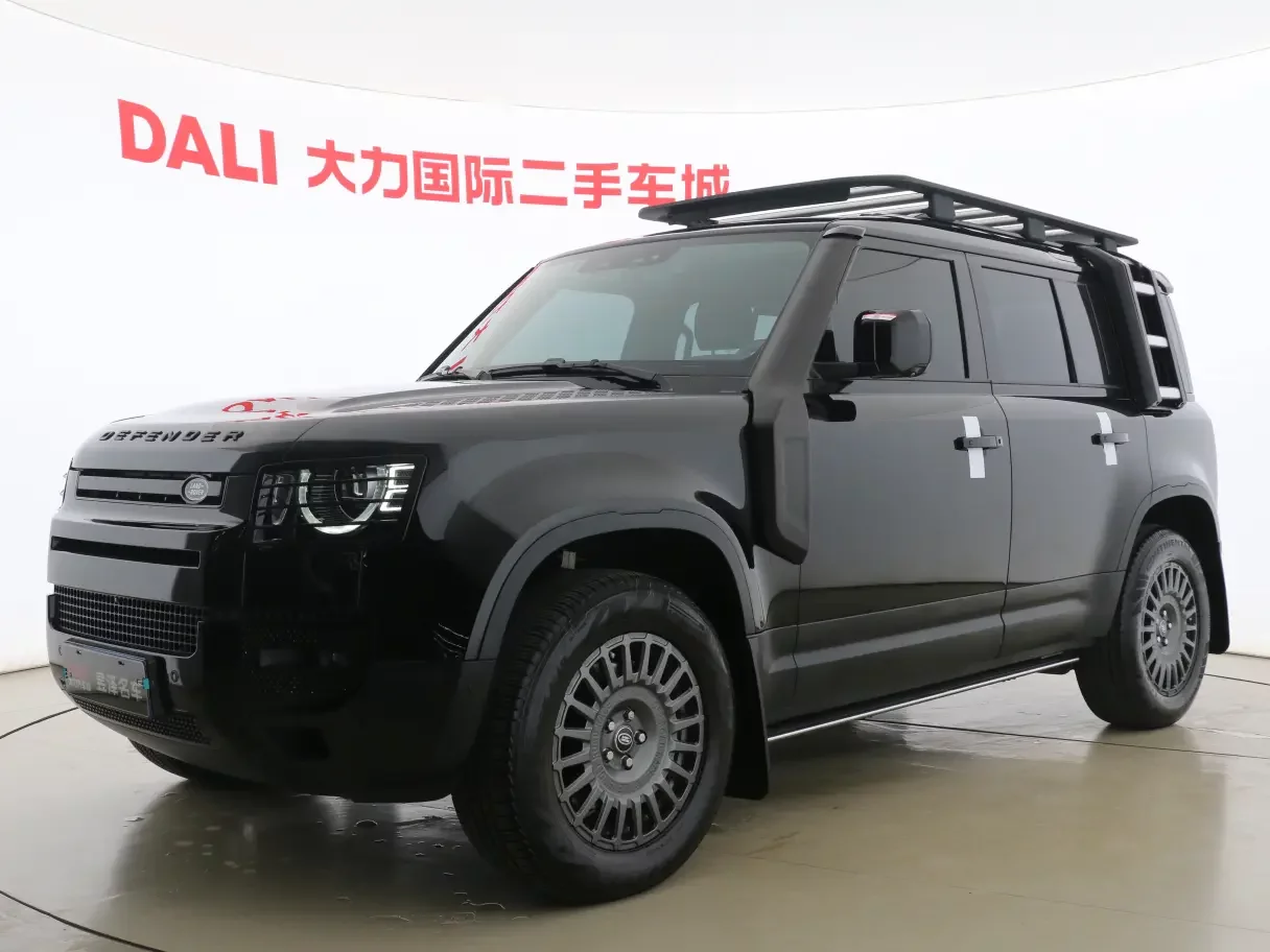 Land Rover guard
