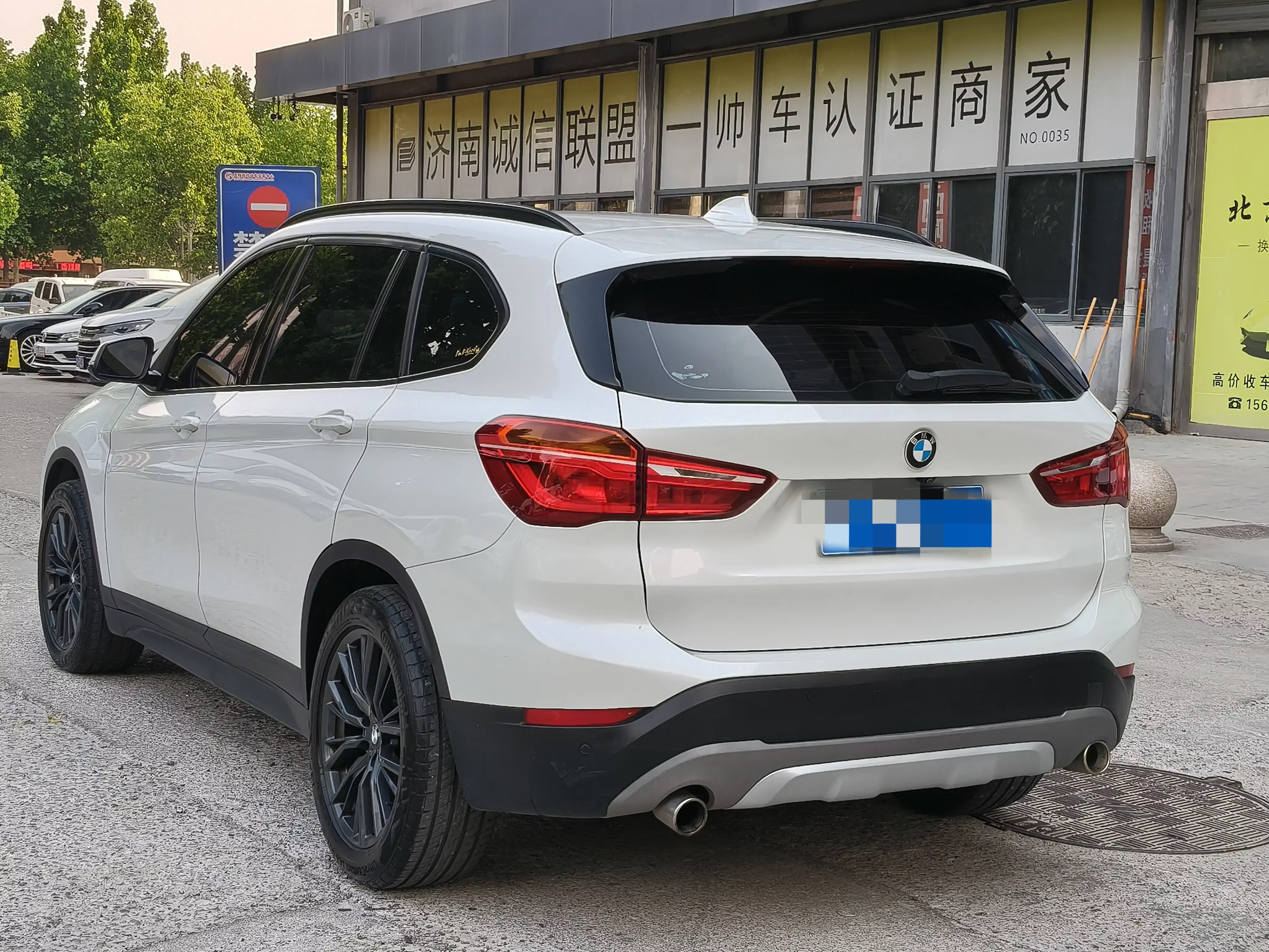 BMW X1