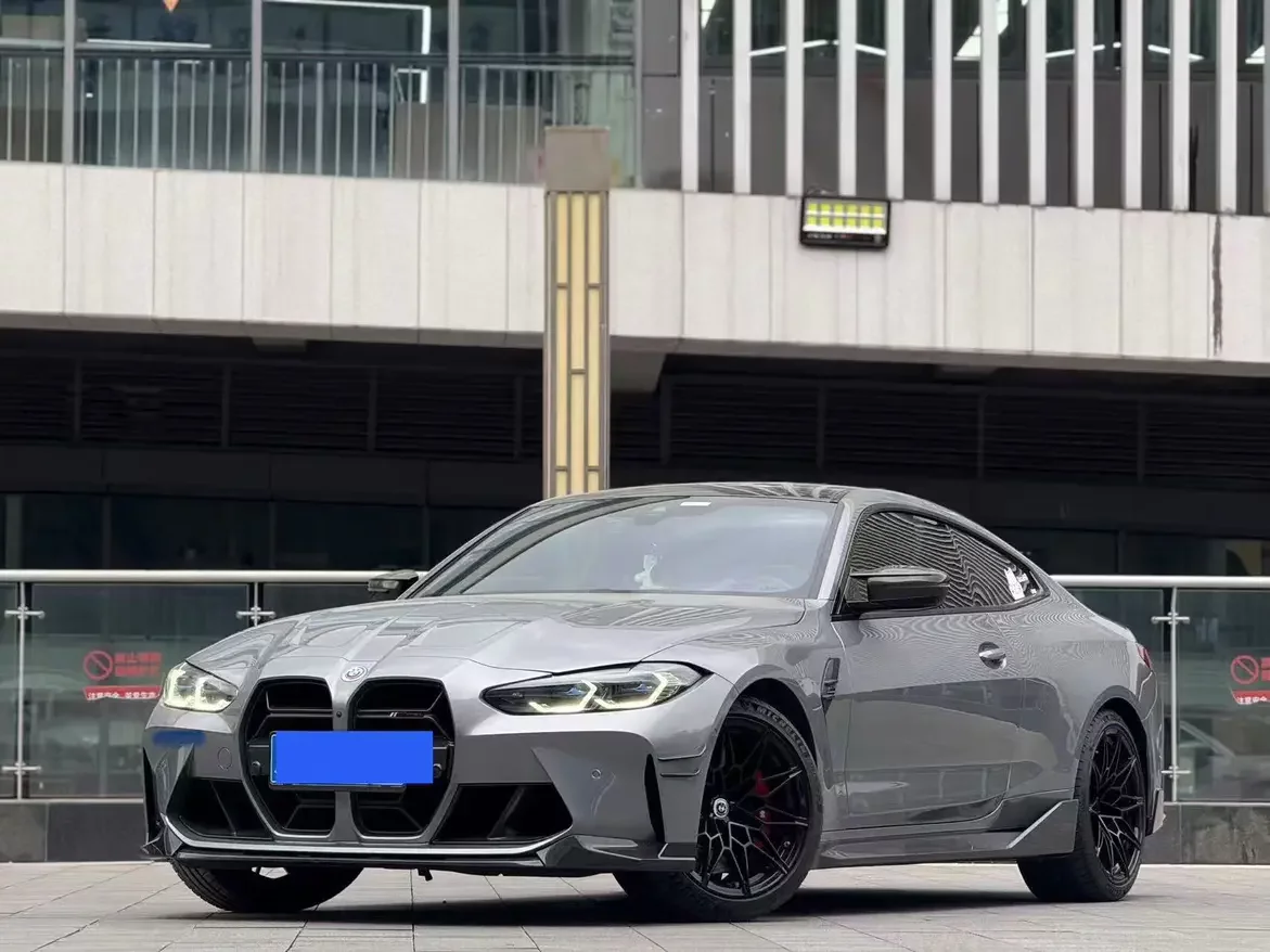 BMW M4