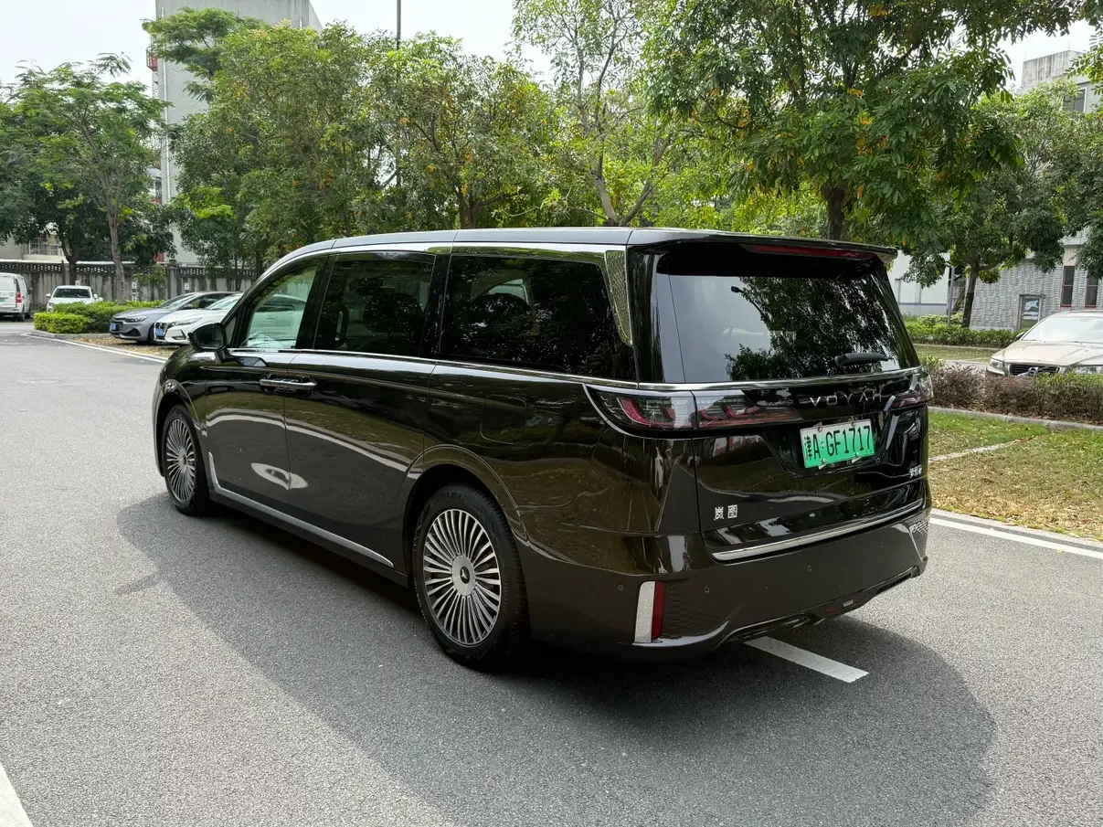 Voyah Lantu Dreamer PHEV