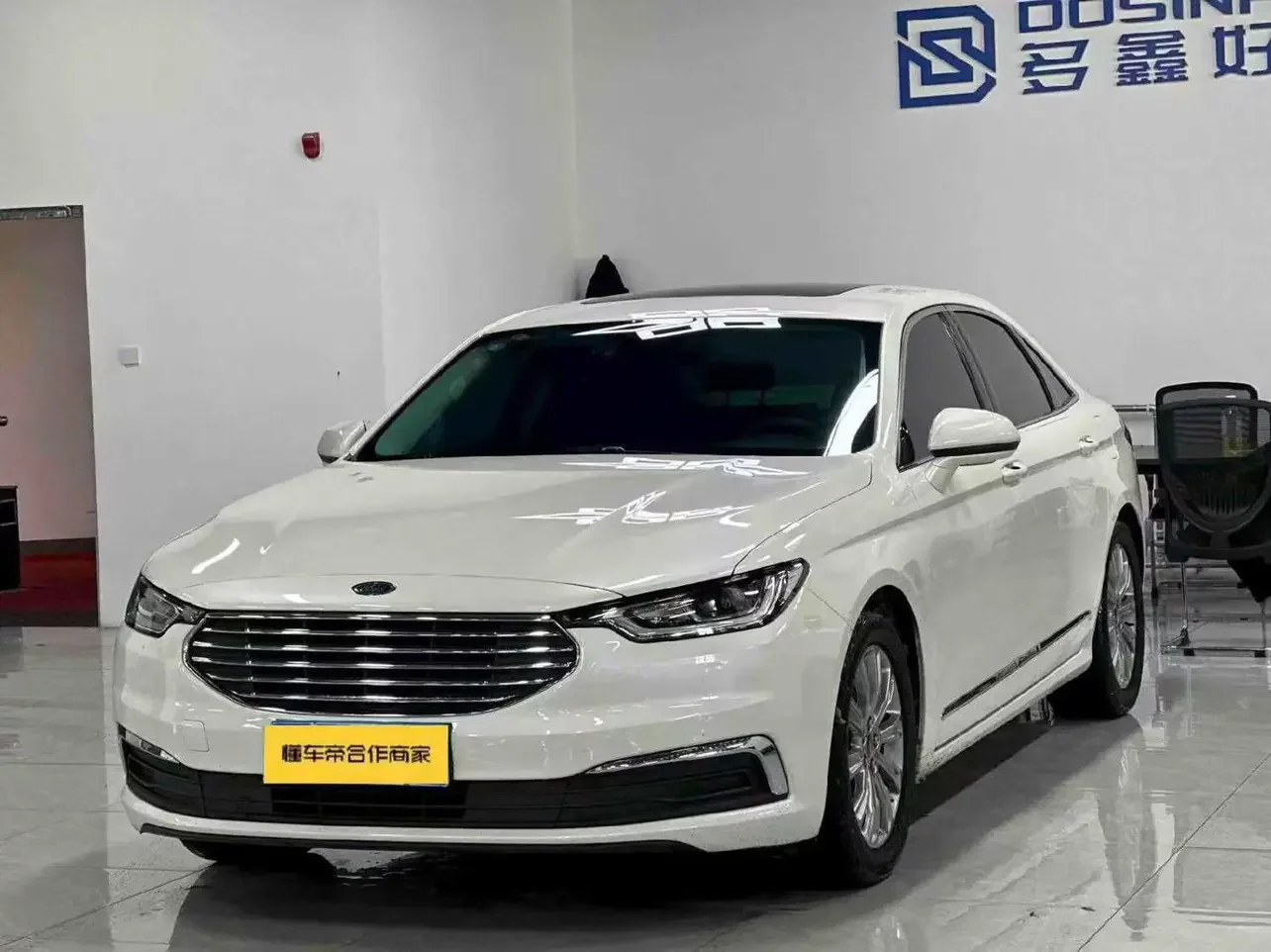 Ford Taurus