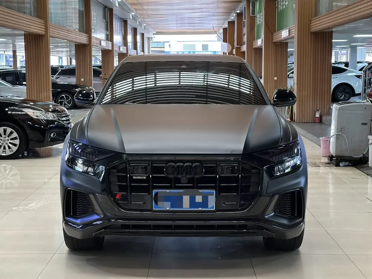 Audi Q8