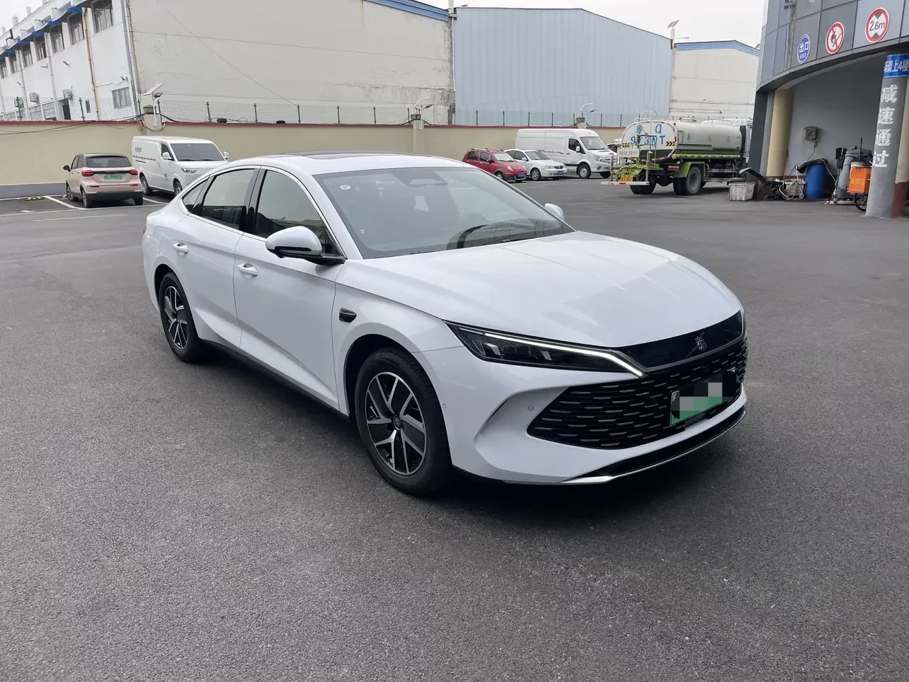 BYD Qin L DM