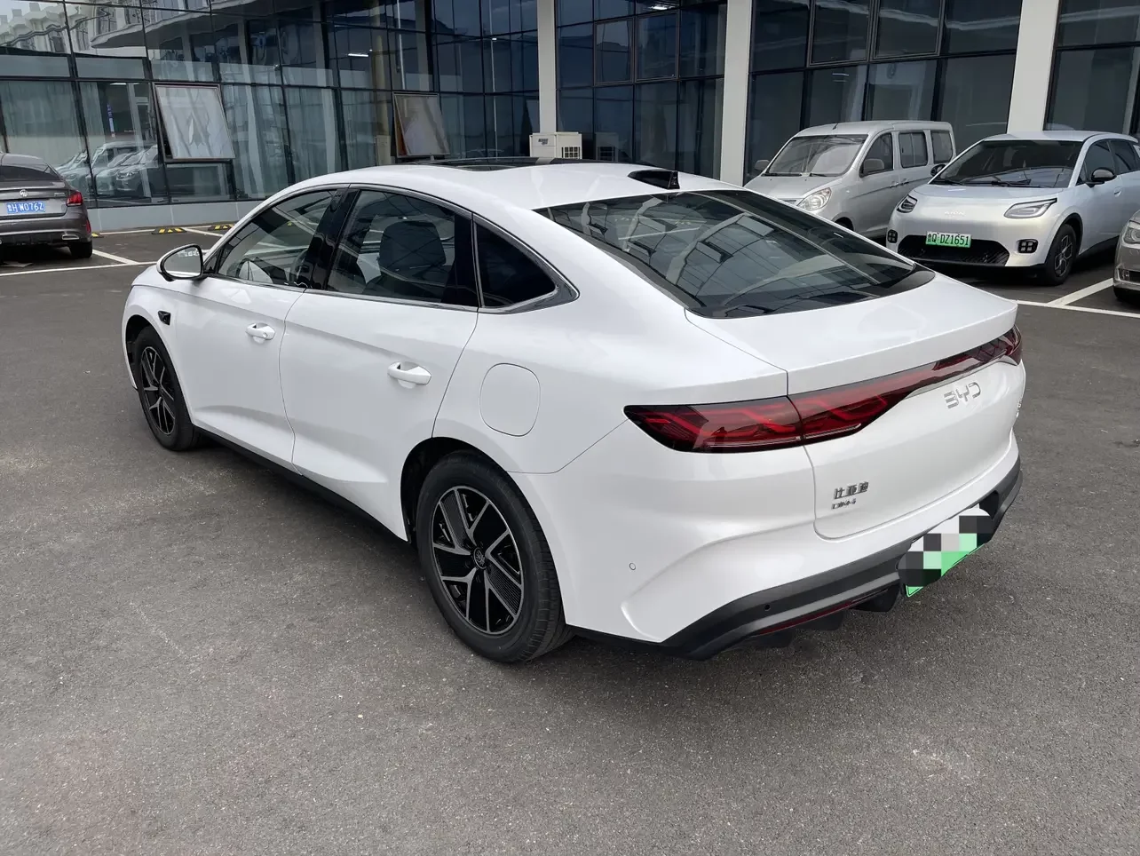 BYD Qin L DM