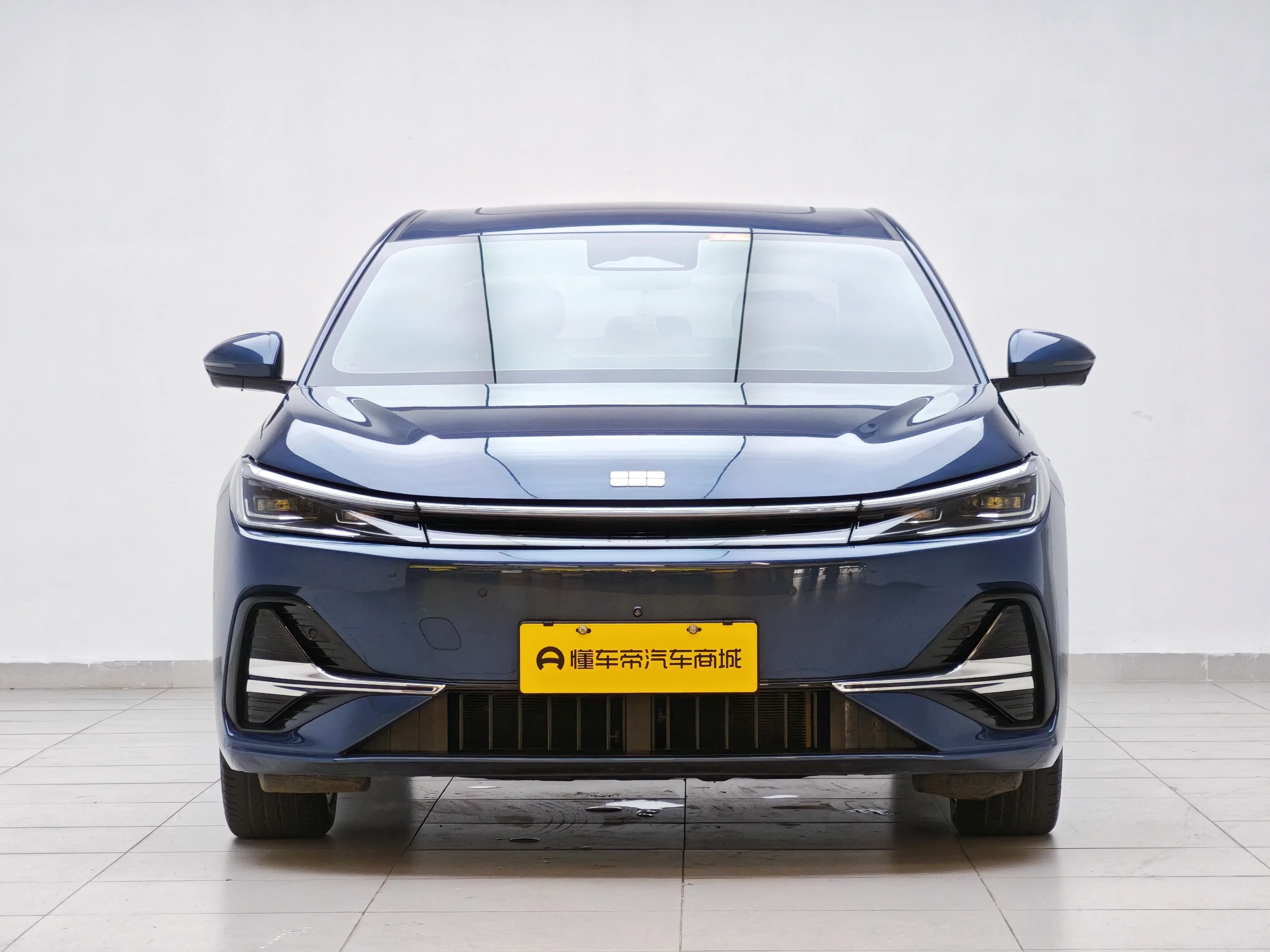 Geely Galaxy A7 EM