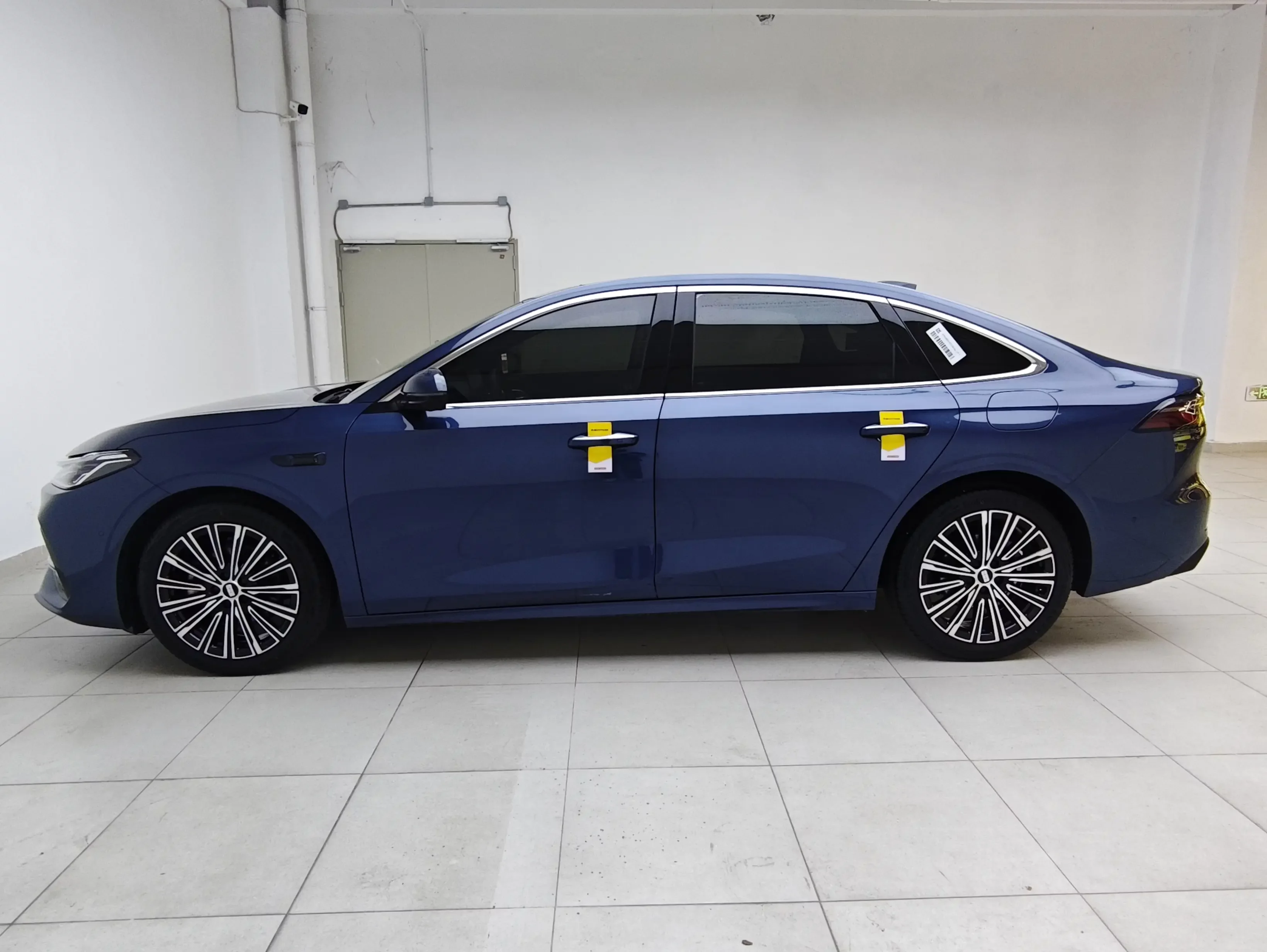 Geely Galaxy A7 EM
