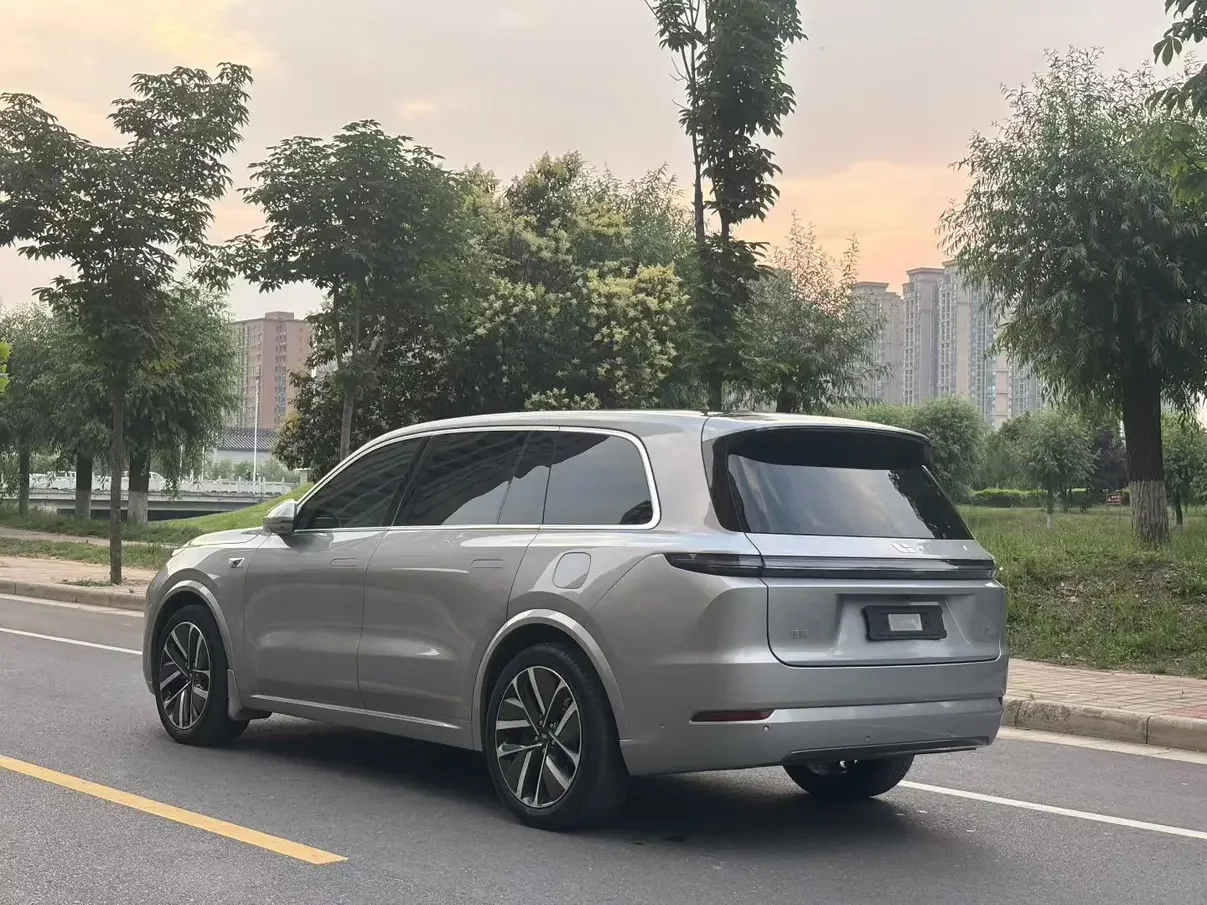 Lixiang L9