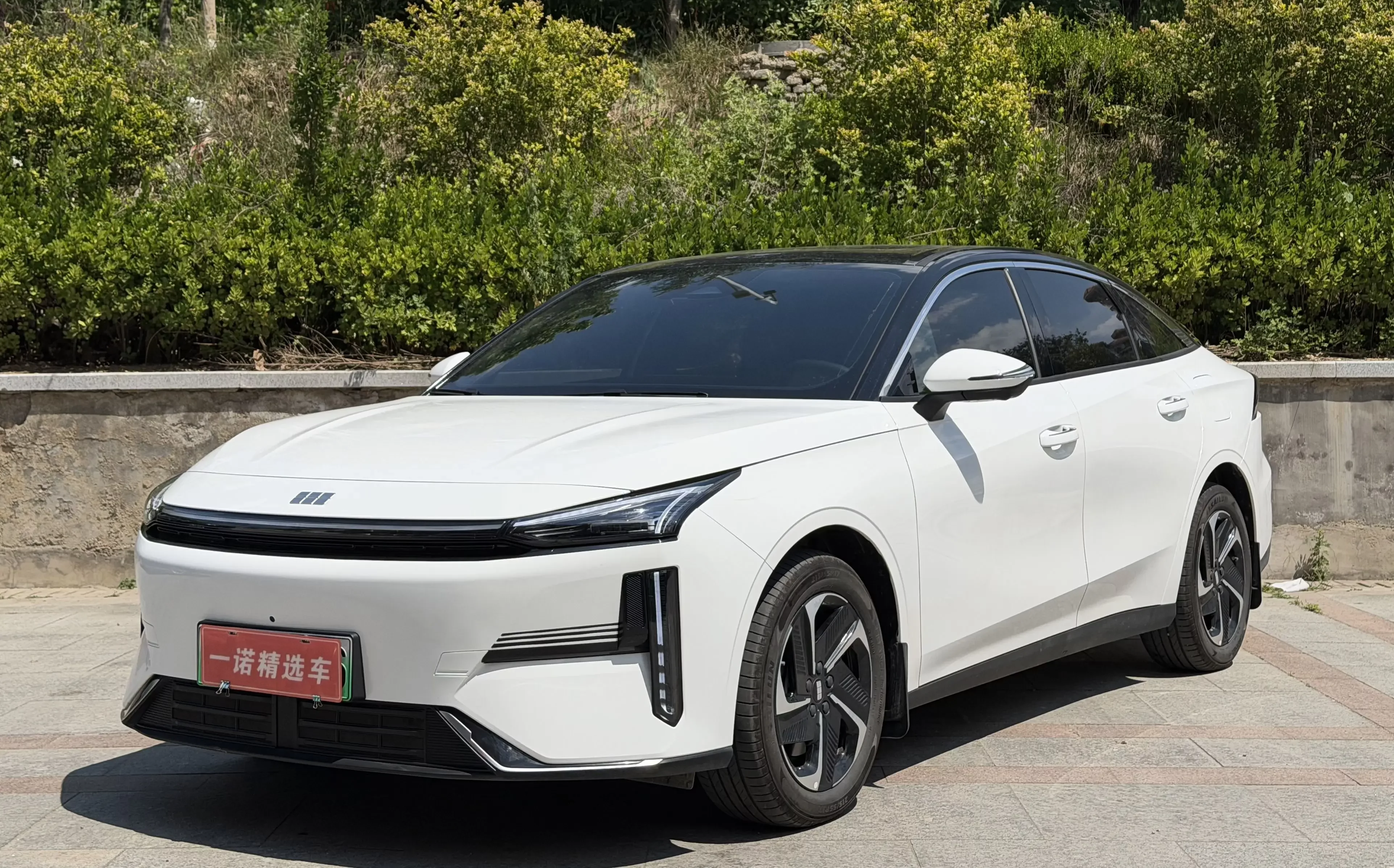 Geely Galaxy L6