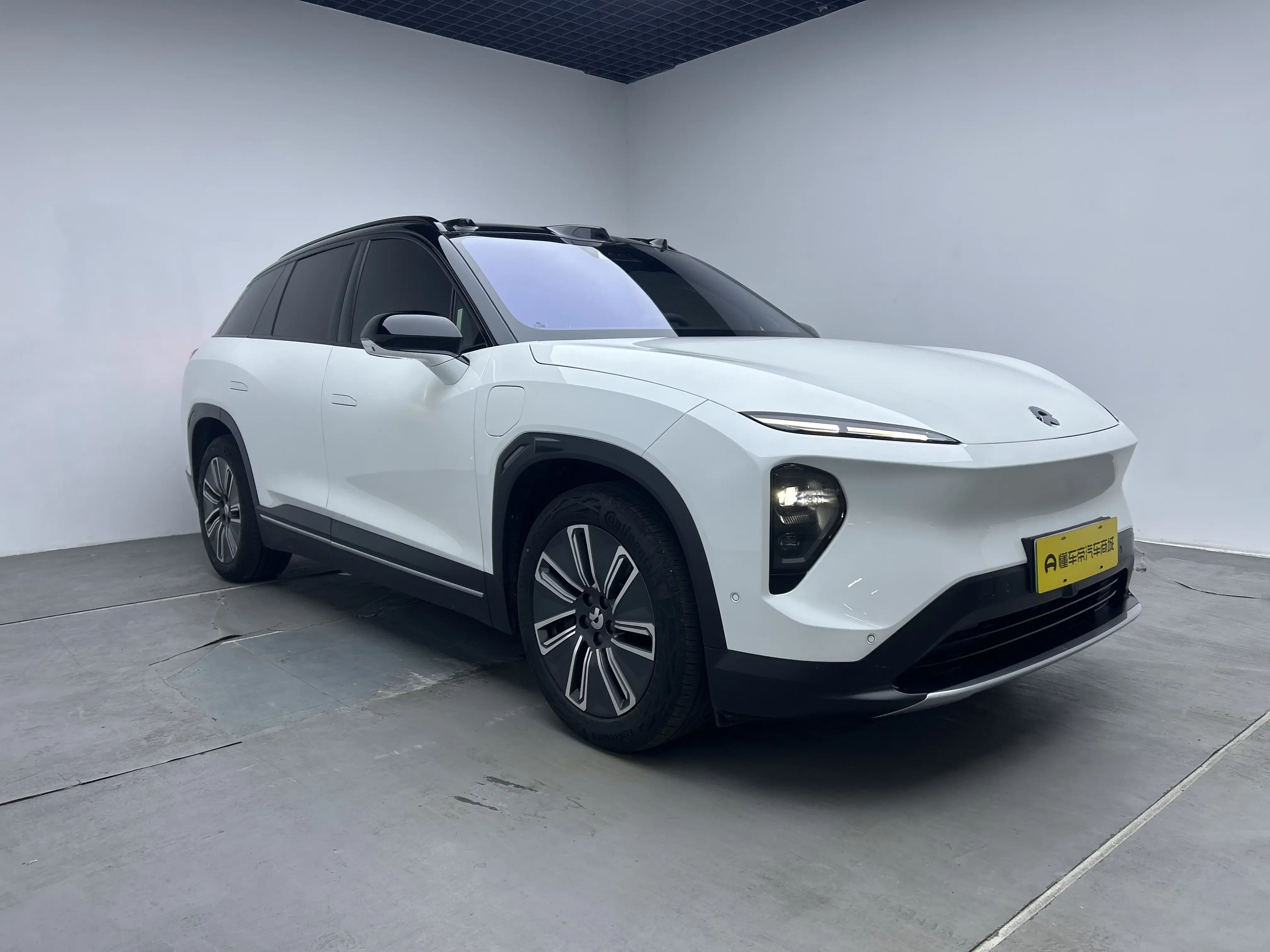 NIO ES7