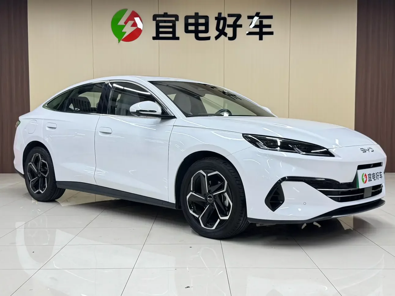 BYD Seal 06DM