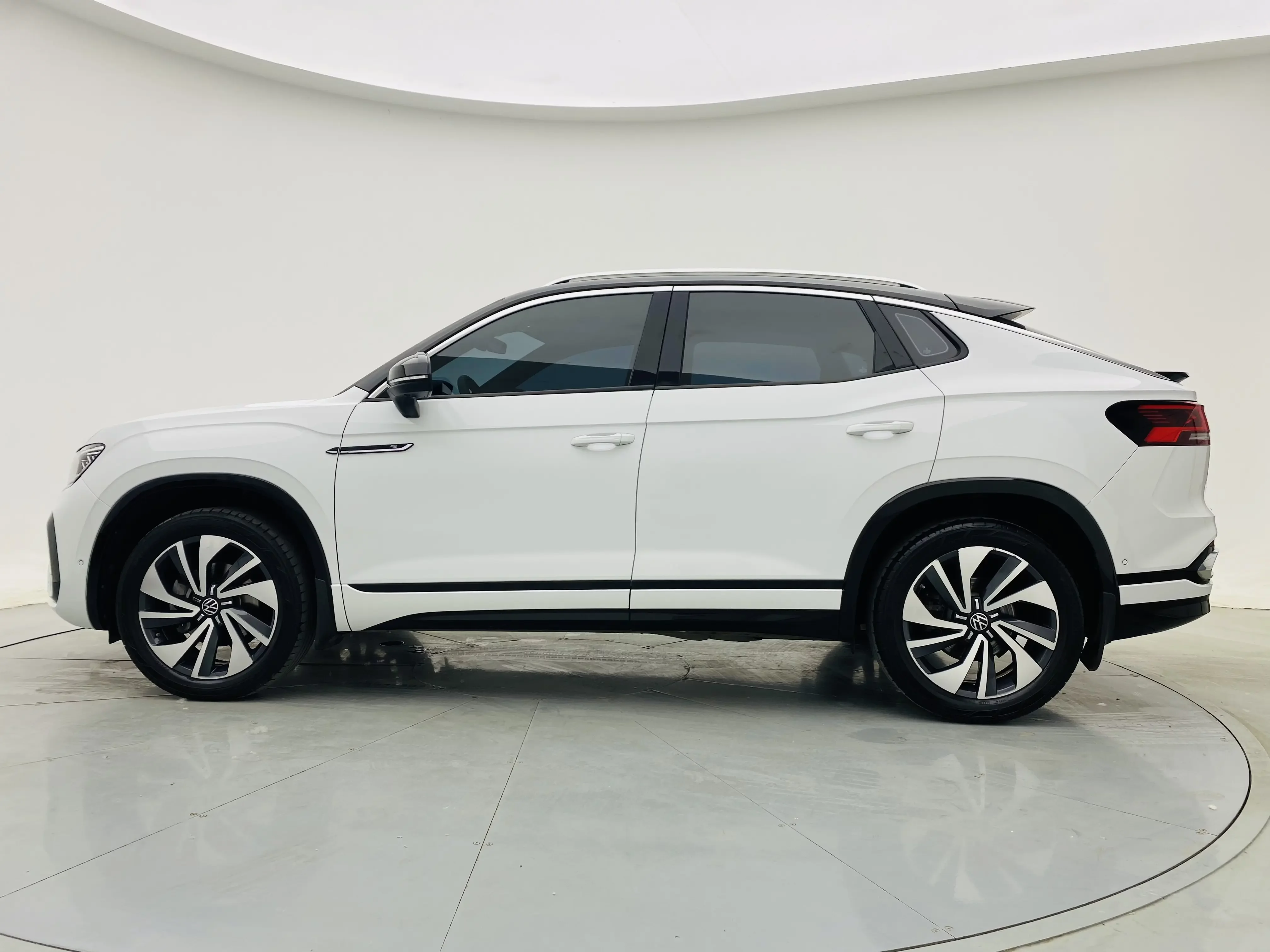 Volkswagen Tayron X