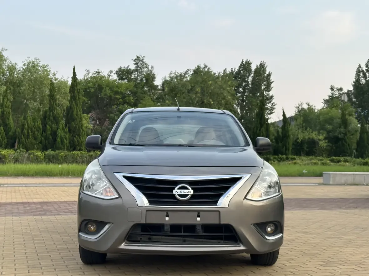 Nissan Sunlight