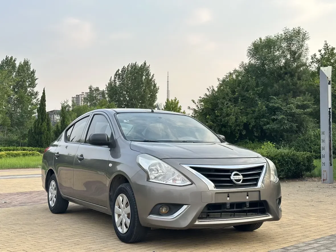 Nissan Sunlight