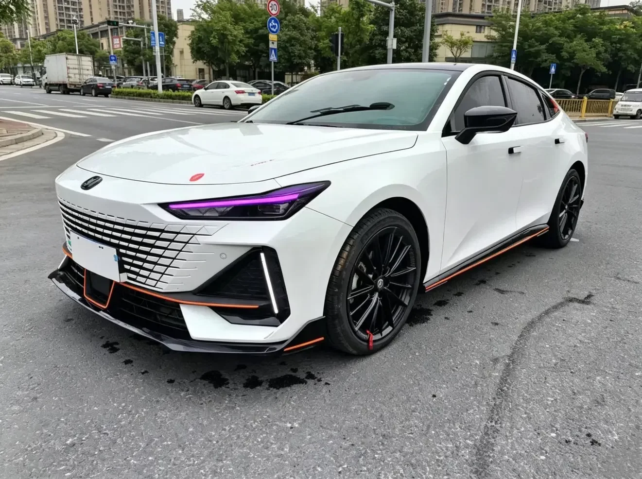 Changan UNI-V