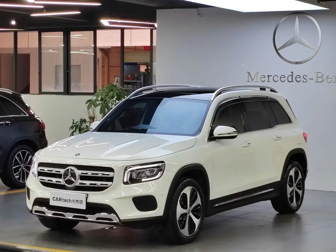 Mercedes-Benz GLB