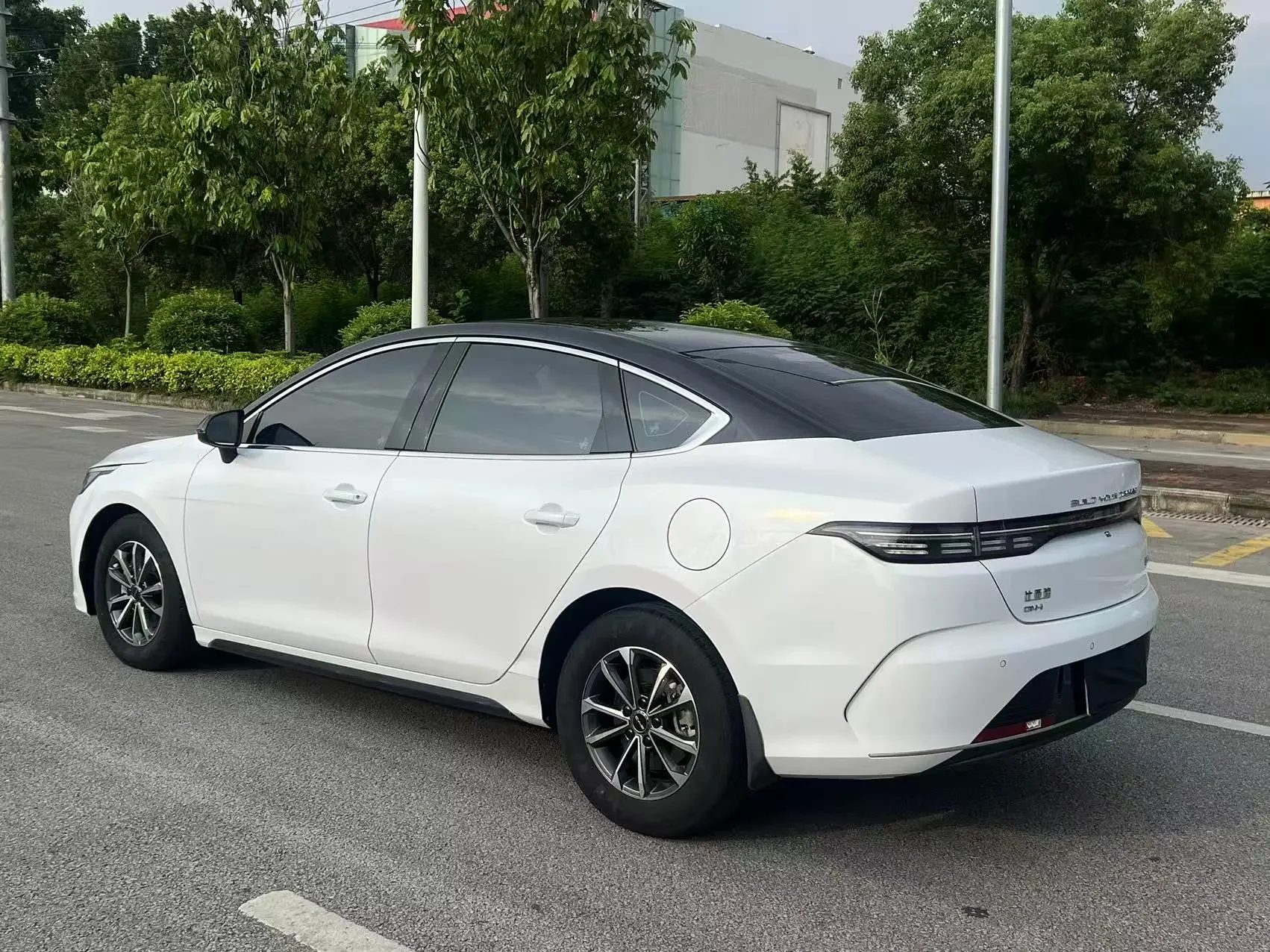 BYD Destroyer 05