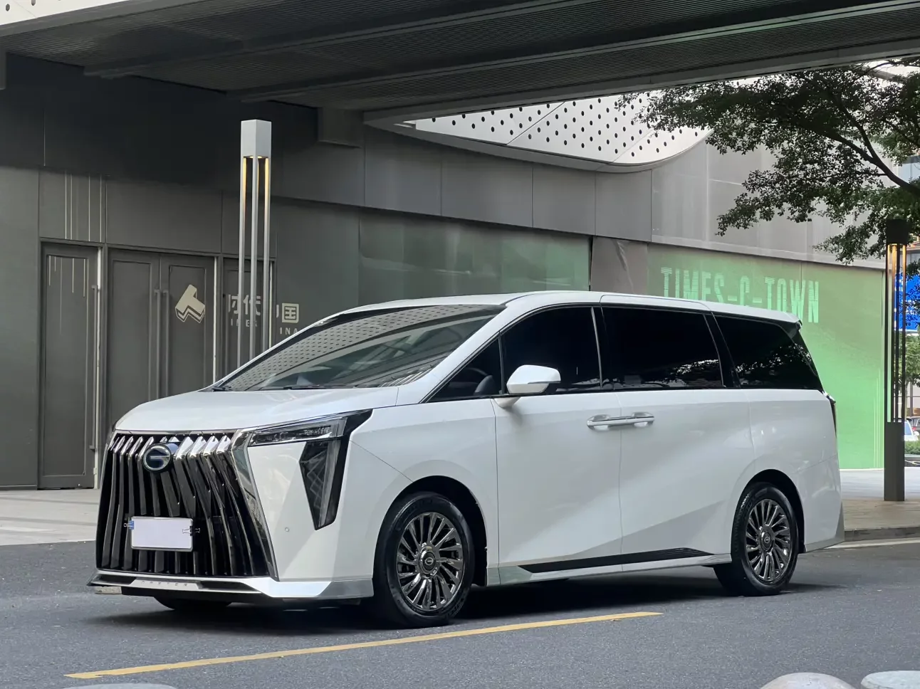 GAC Trumpchi M8