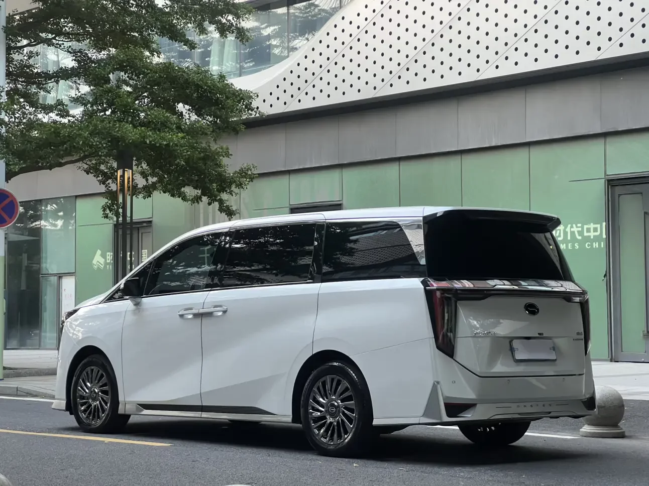 GAC Trumpchi M8