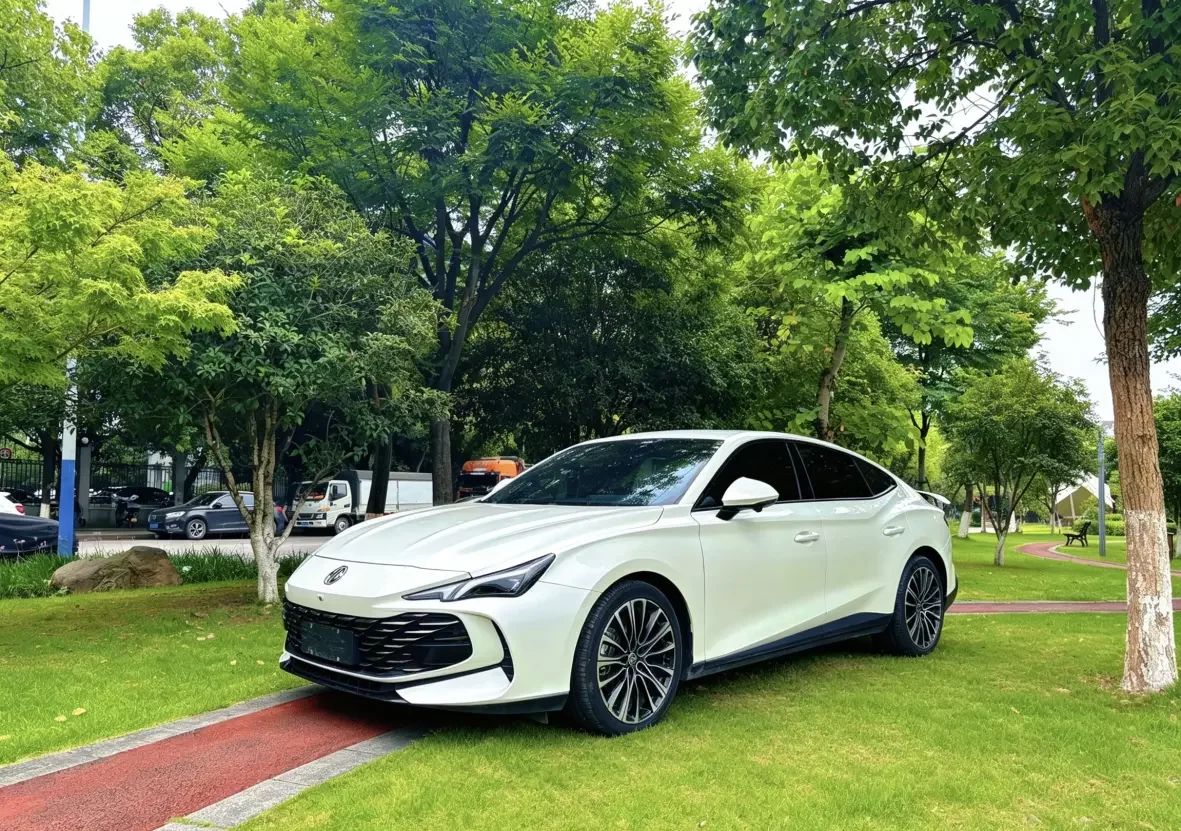 MG 7