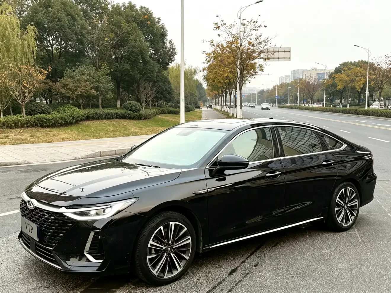 Chery Arrizo 8