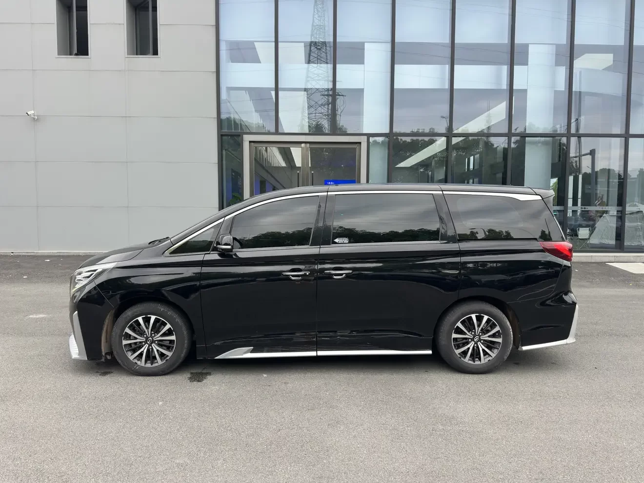 GAC Trumpchi M8