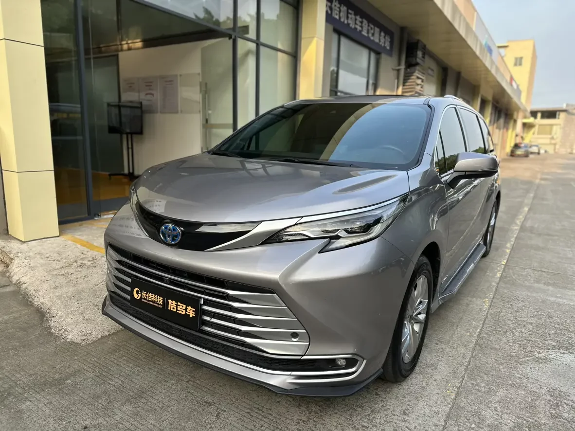 Toyota Sienna