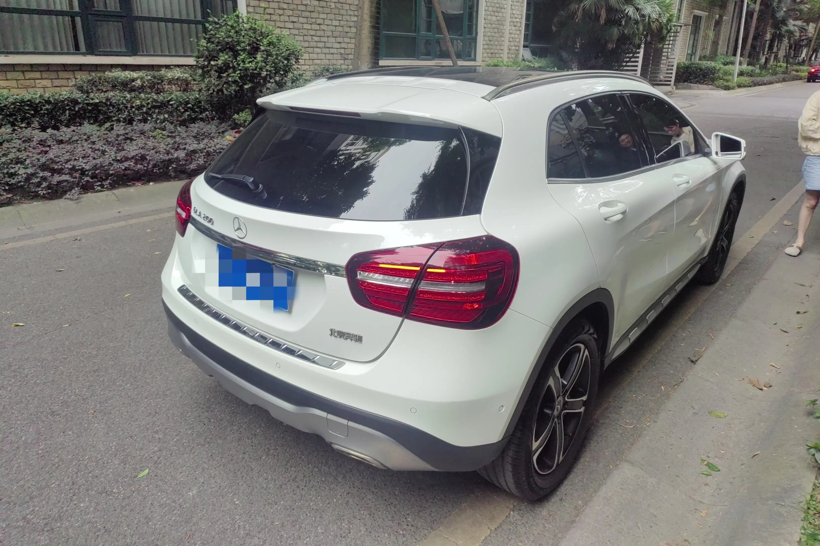 Mercedes-Benz GLA
