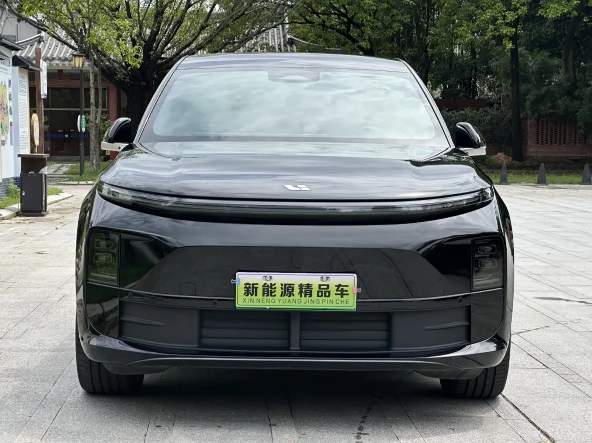 Lixiang L6