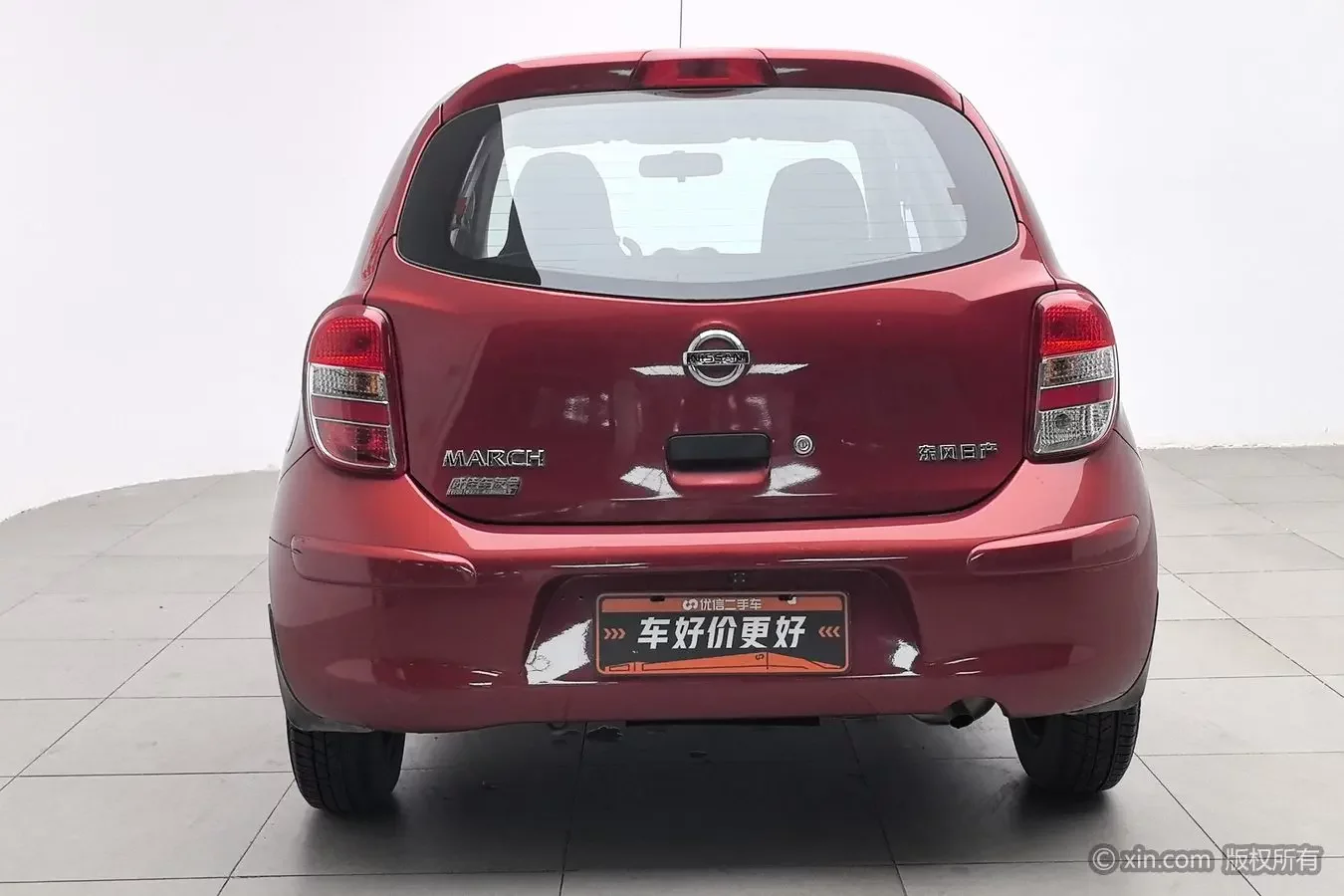 Nissan March