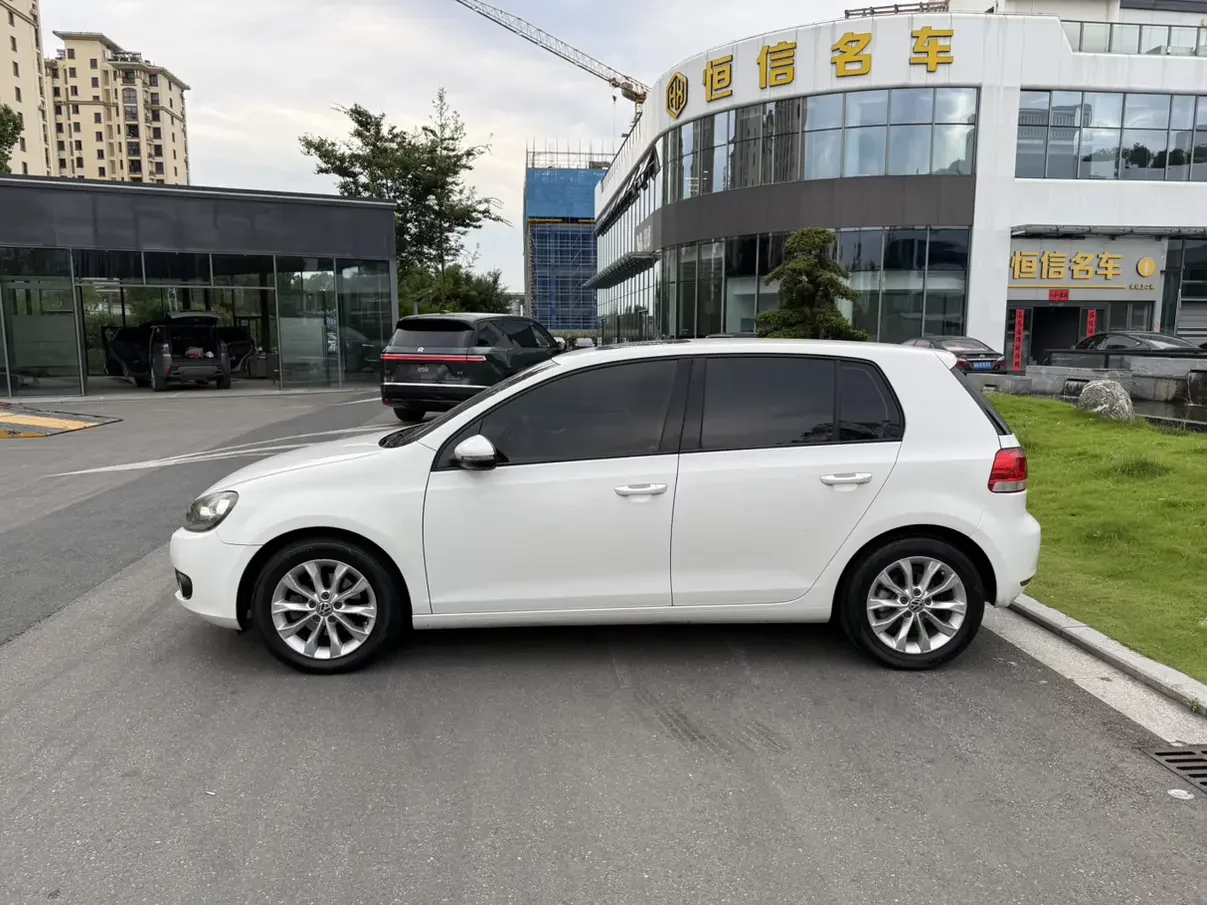 Volkswagen golf