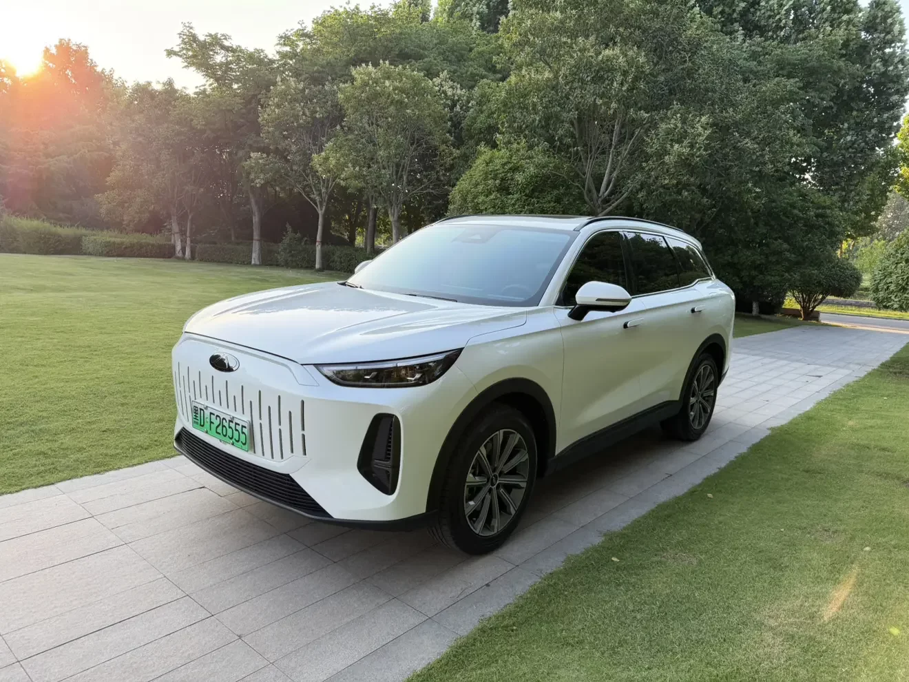 Chery Fengyun T9