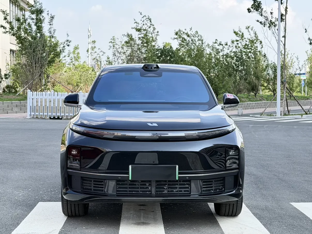 Lixiang L7