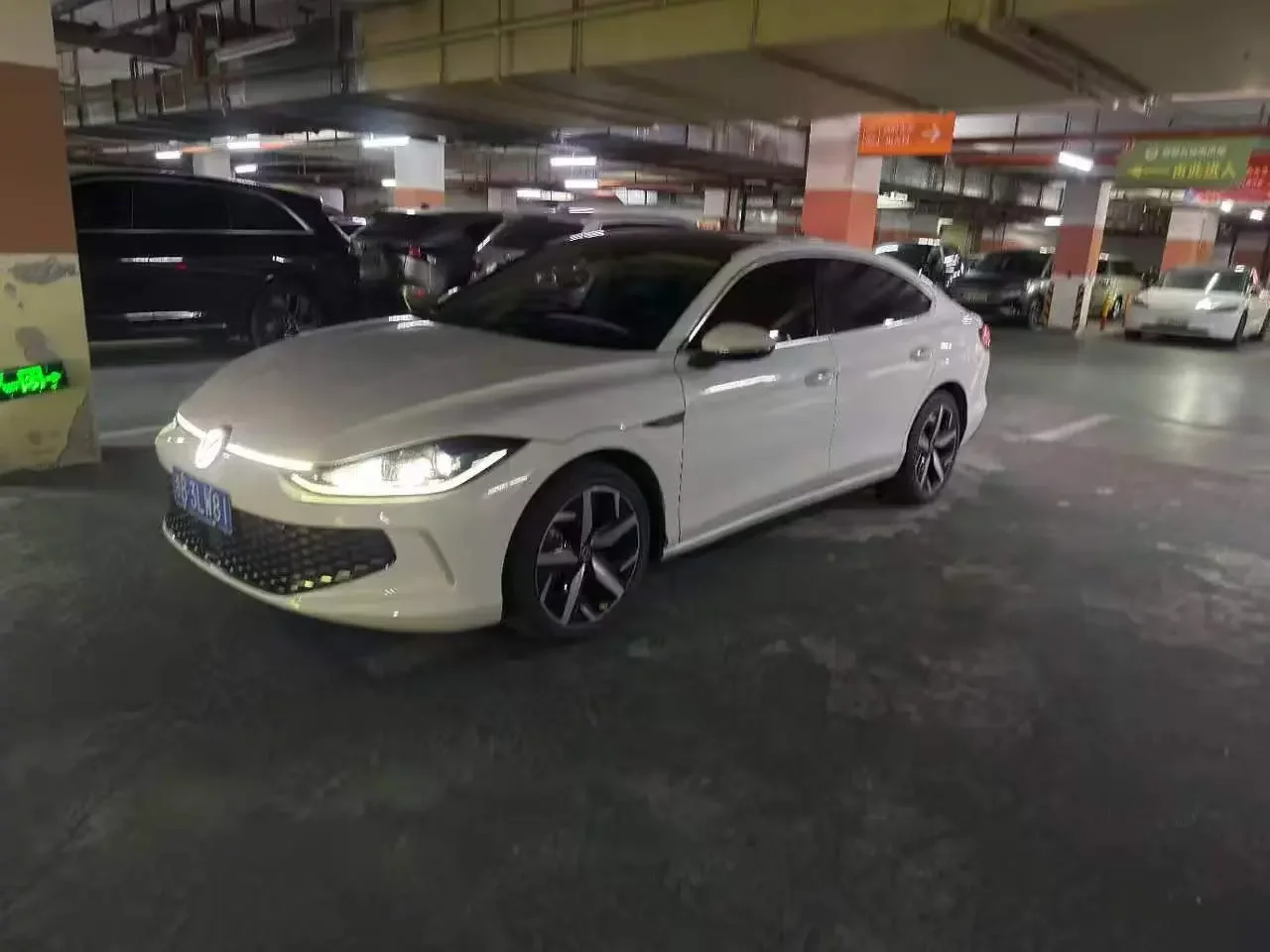 Volkswagen Lamando