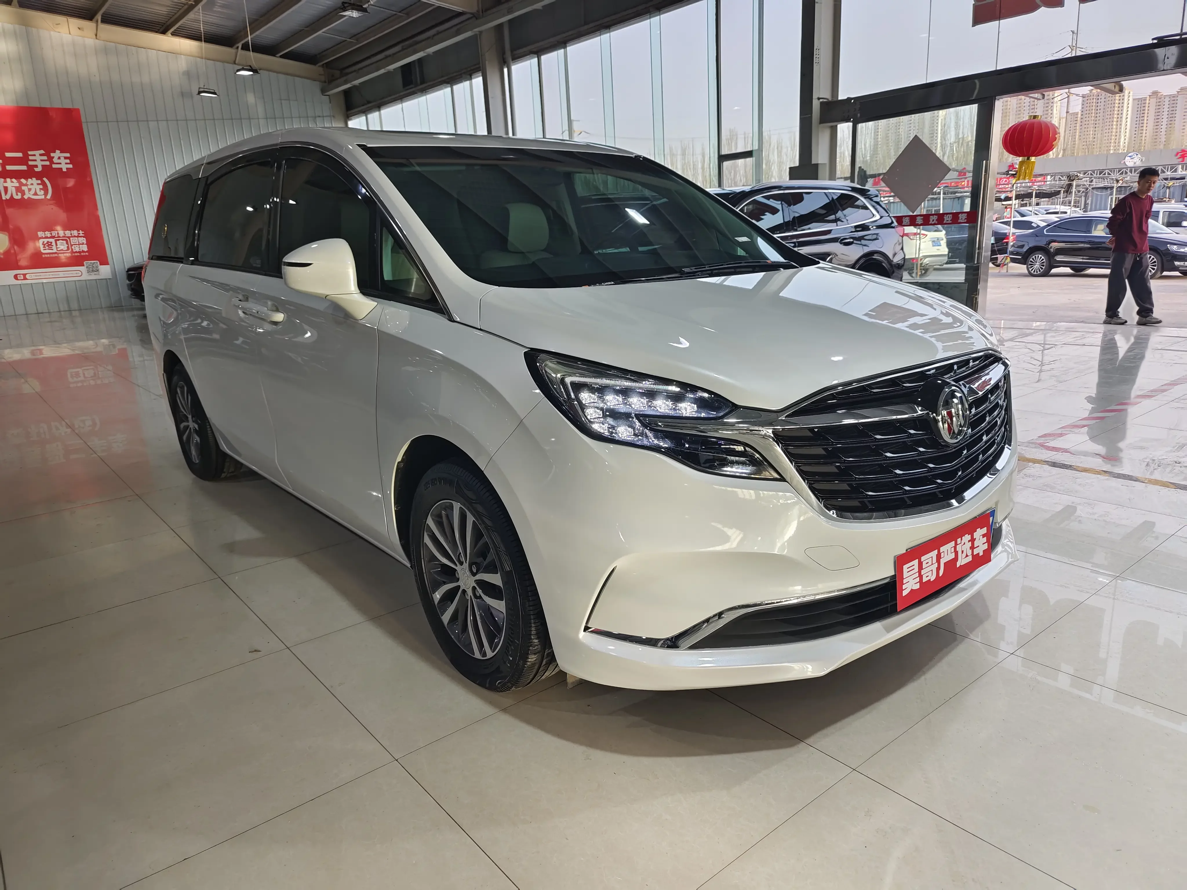 Buick GL8