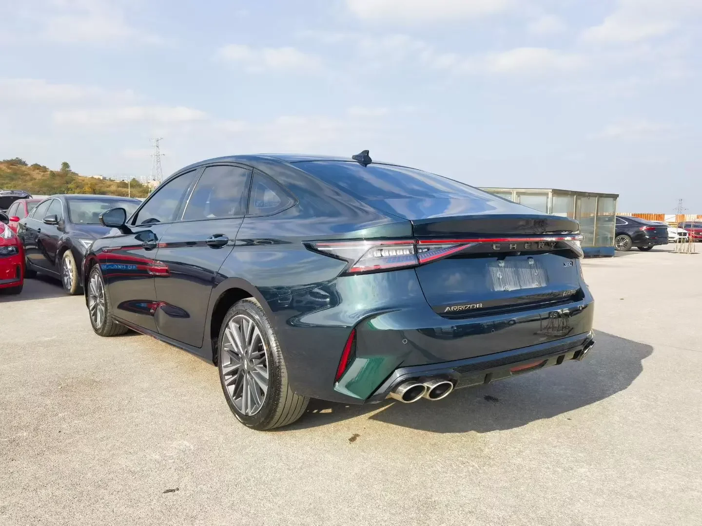 Chery Arrizo 8