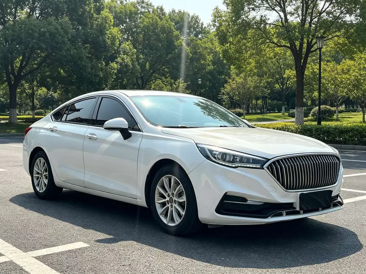 Hongqi H5 classic