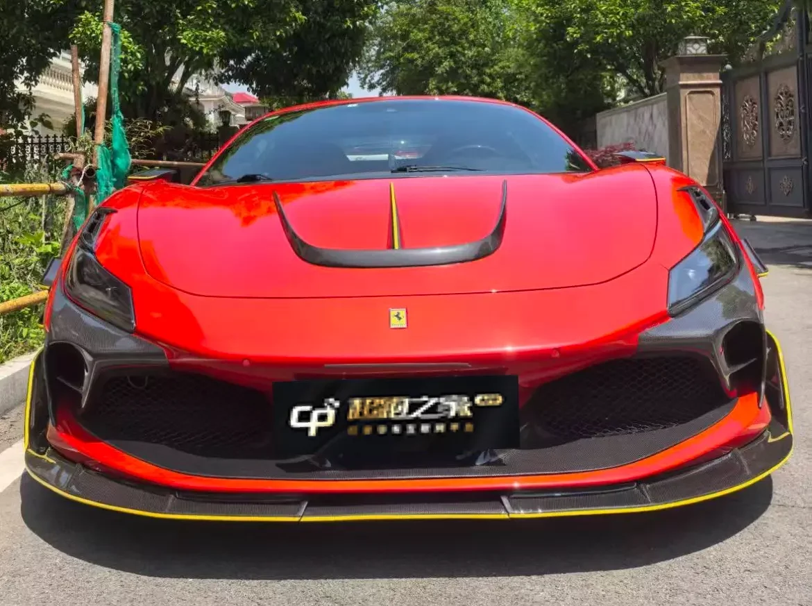 Ferrari F8