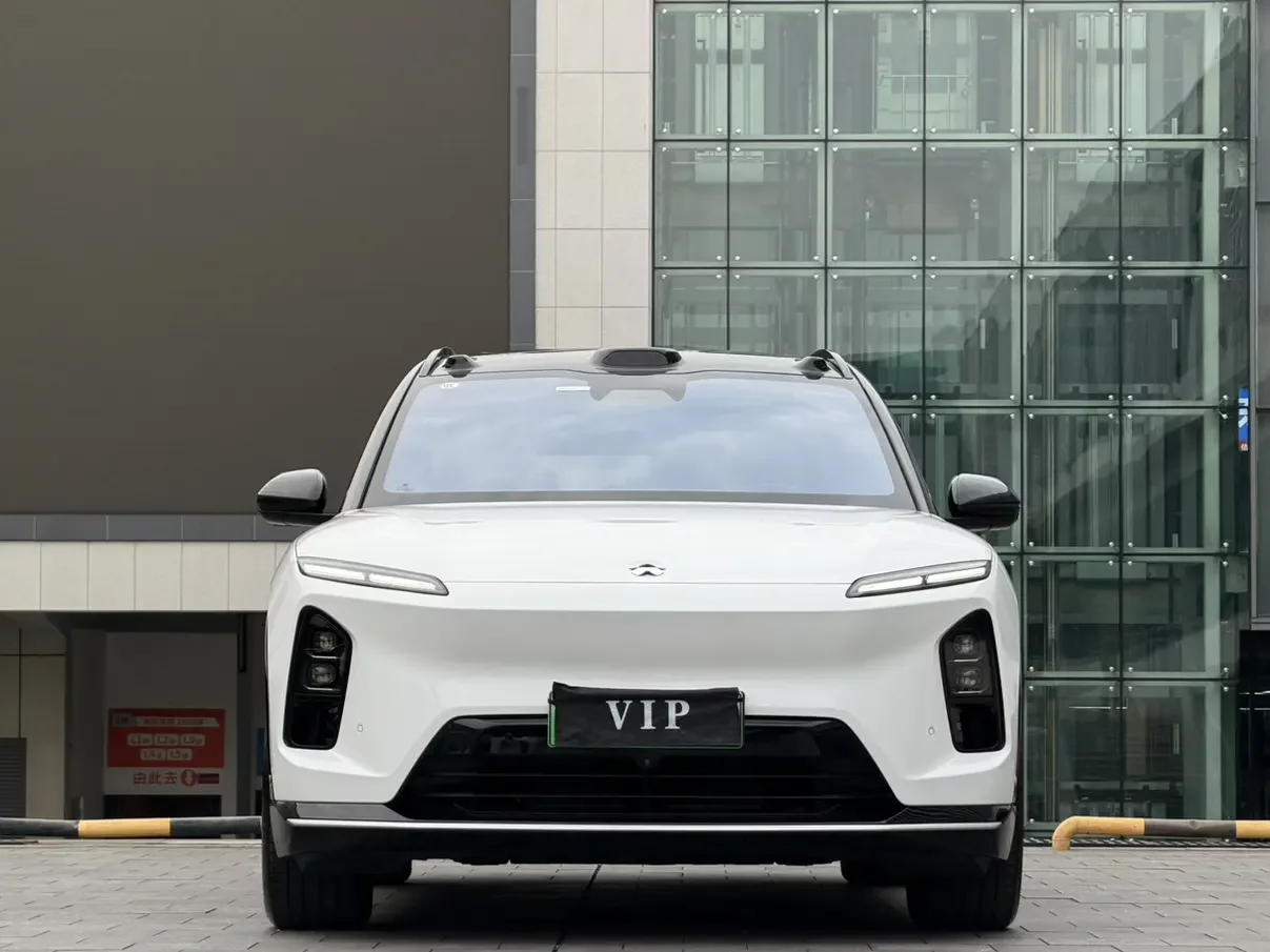 NIO ES6