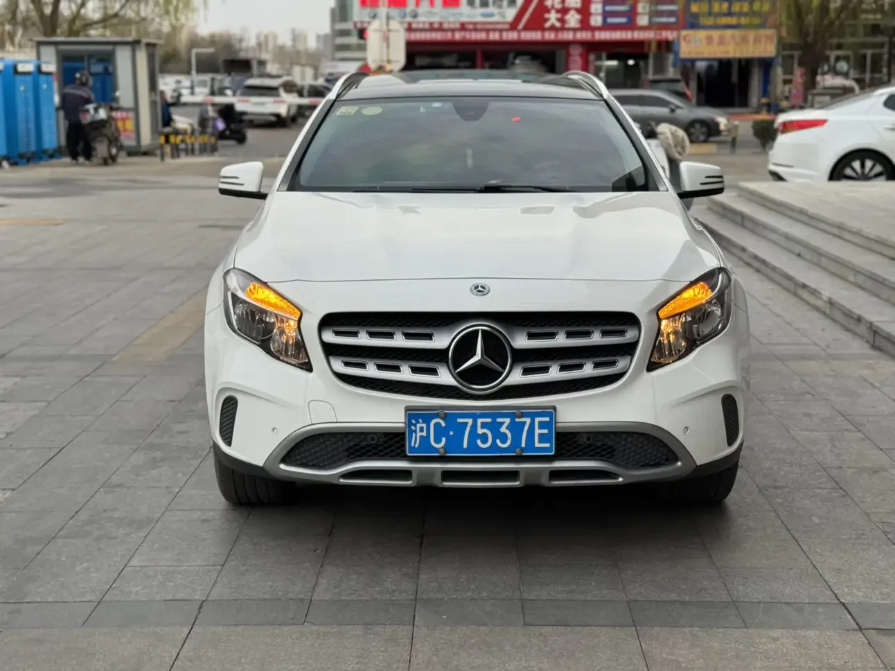 Mercedes-Benz GLA
