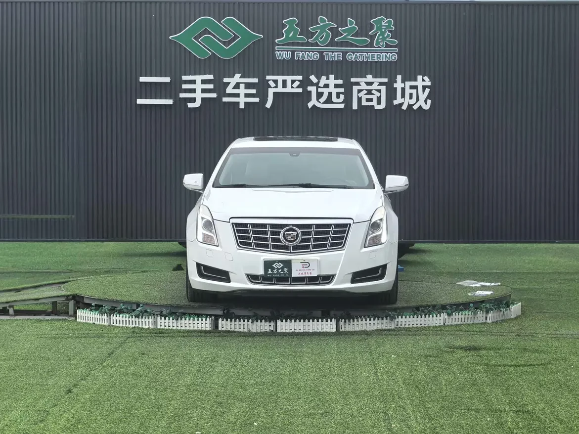 Cadillac XTS