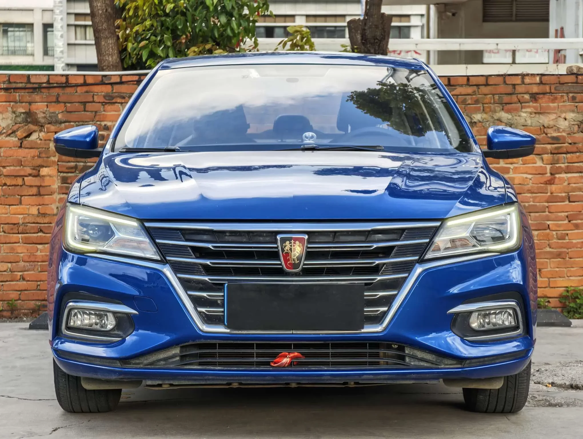 Roewe i5