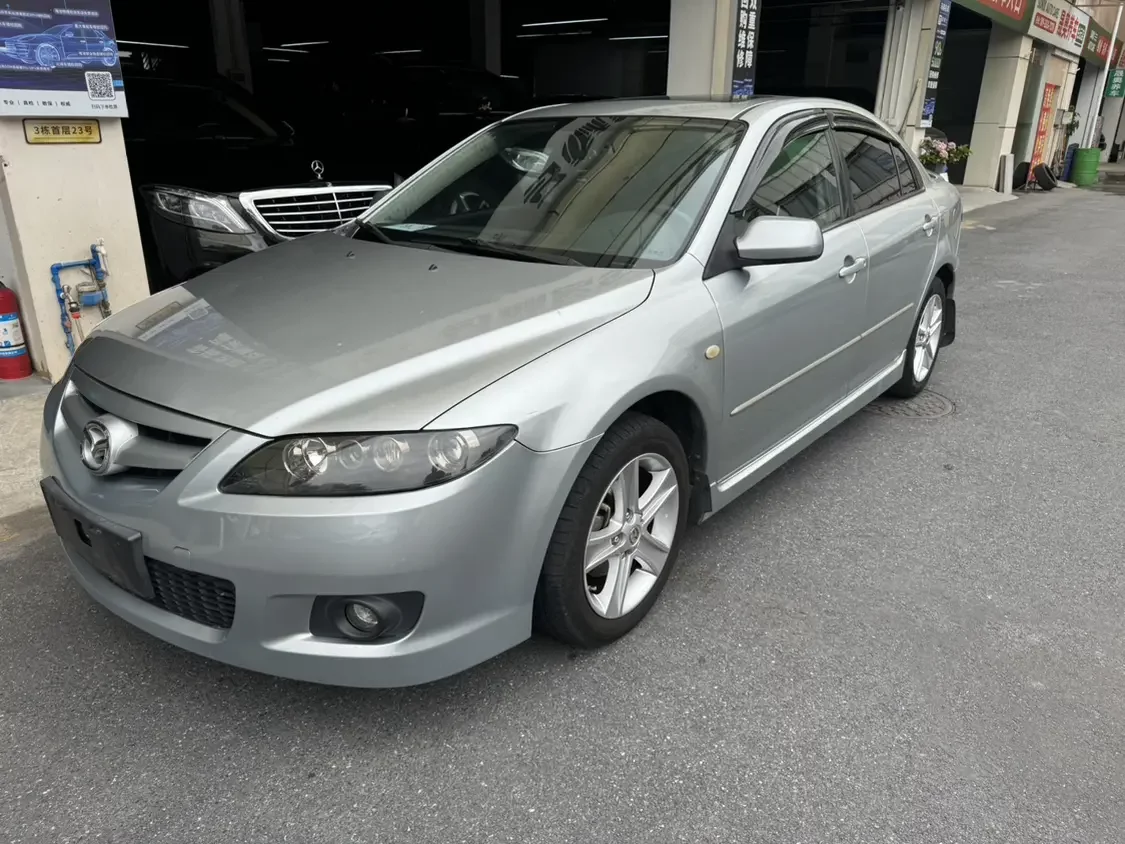 Mazda 6